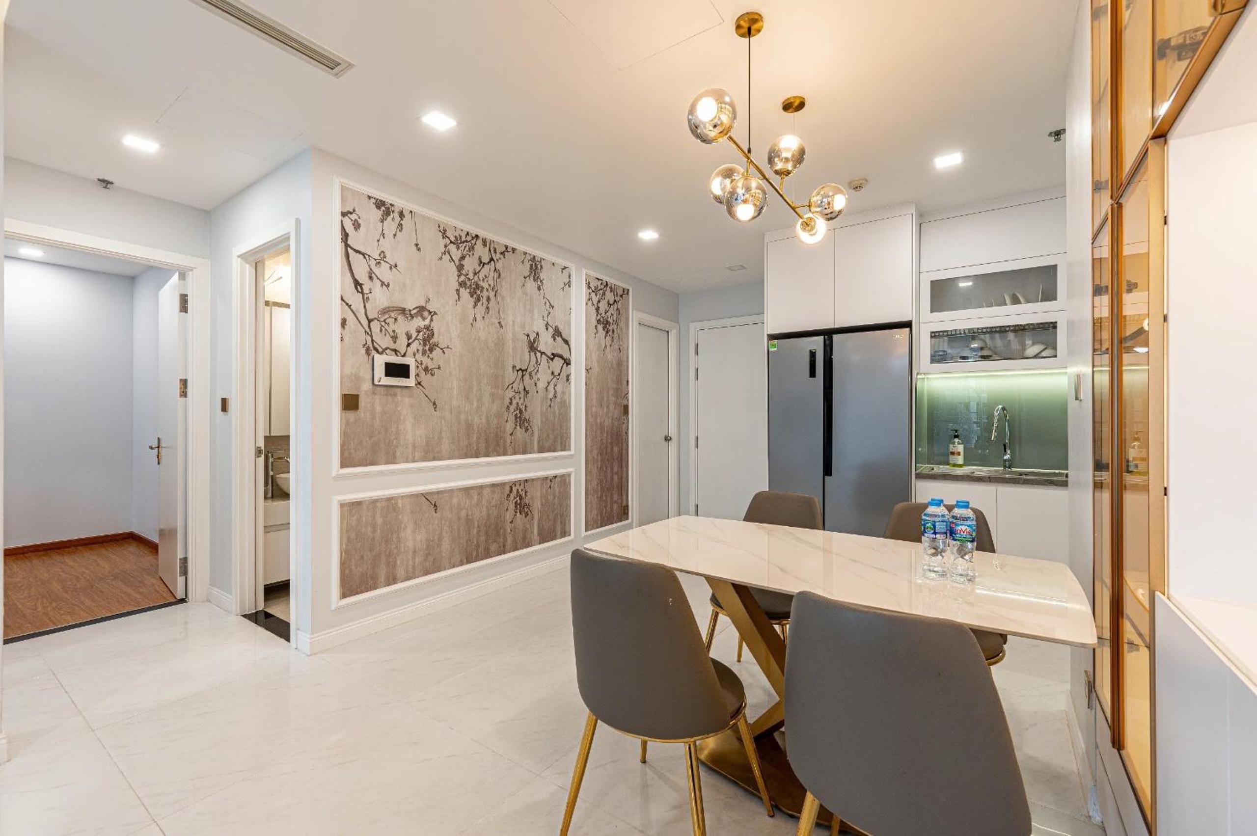 Vinhomes Landmark Luxury Apartment Since 2025