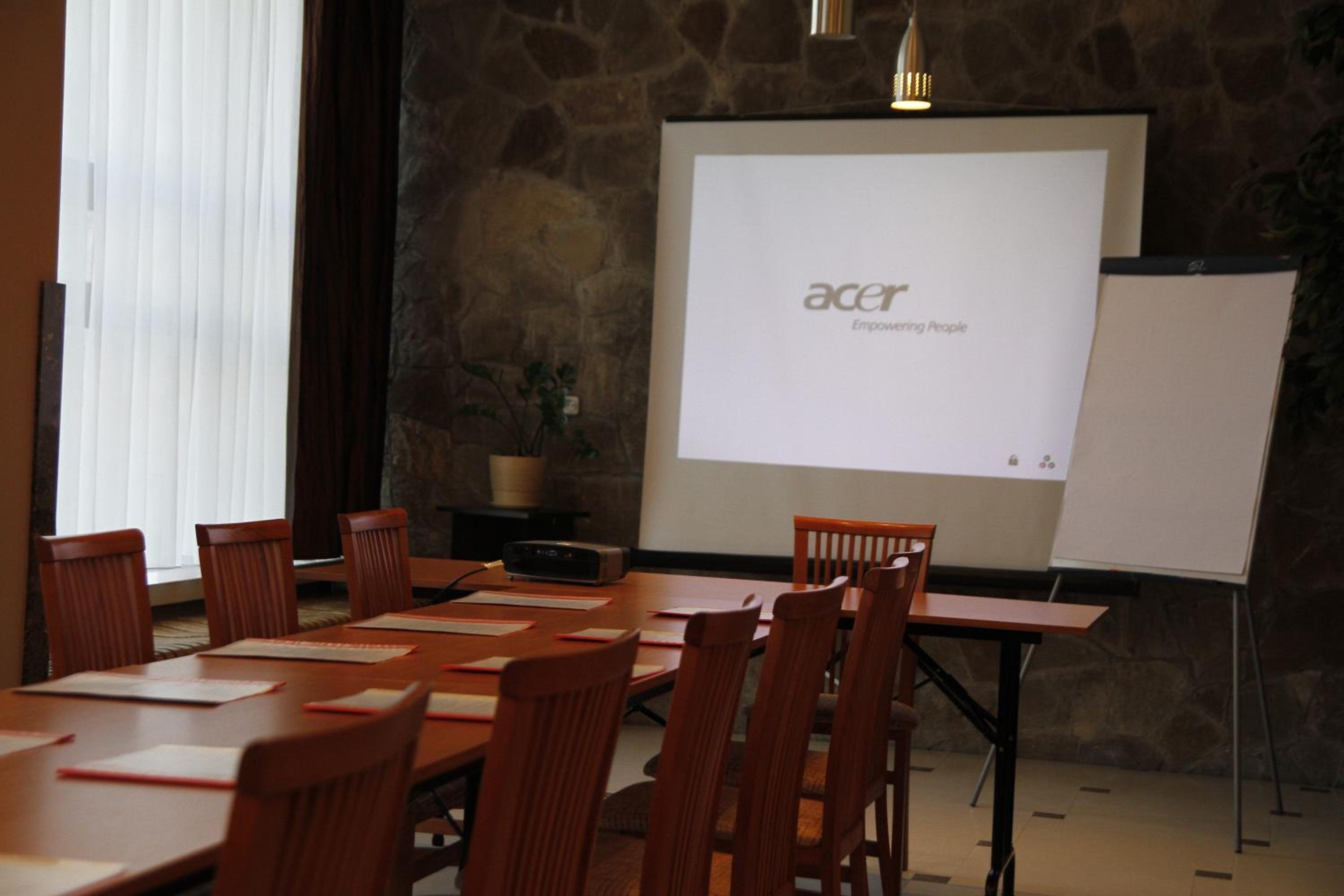 meeting & event spaces