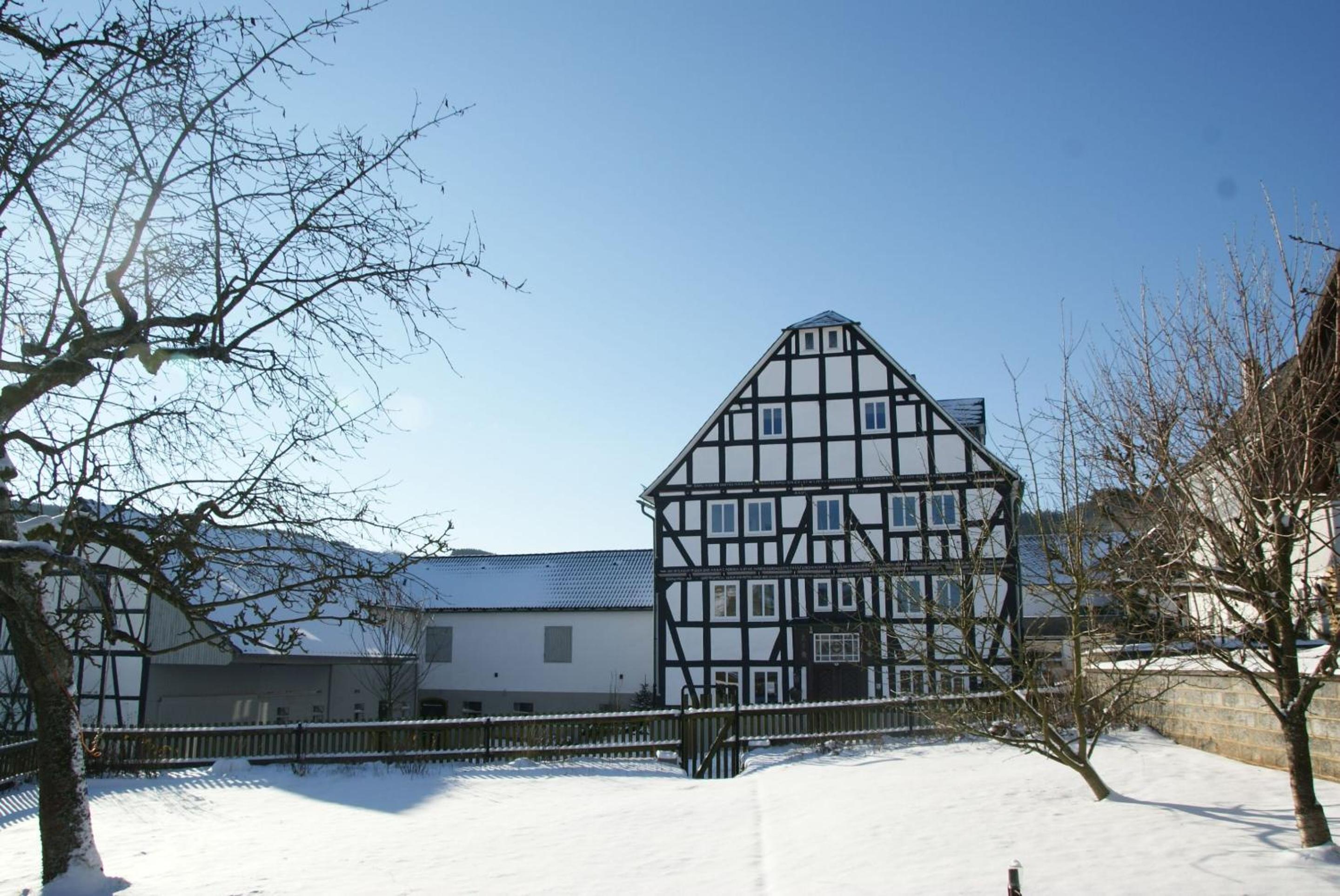 Hof Hallenberg view 4
