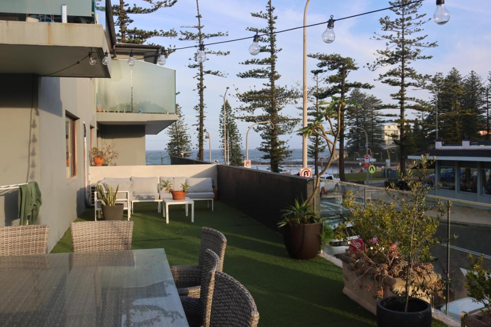 Dee why apartment on the beach with huge balcony