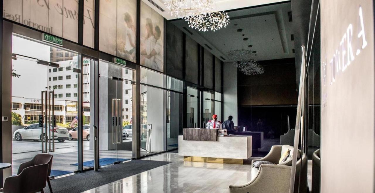 Imperio Residences with Private Bathtub