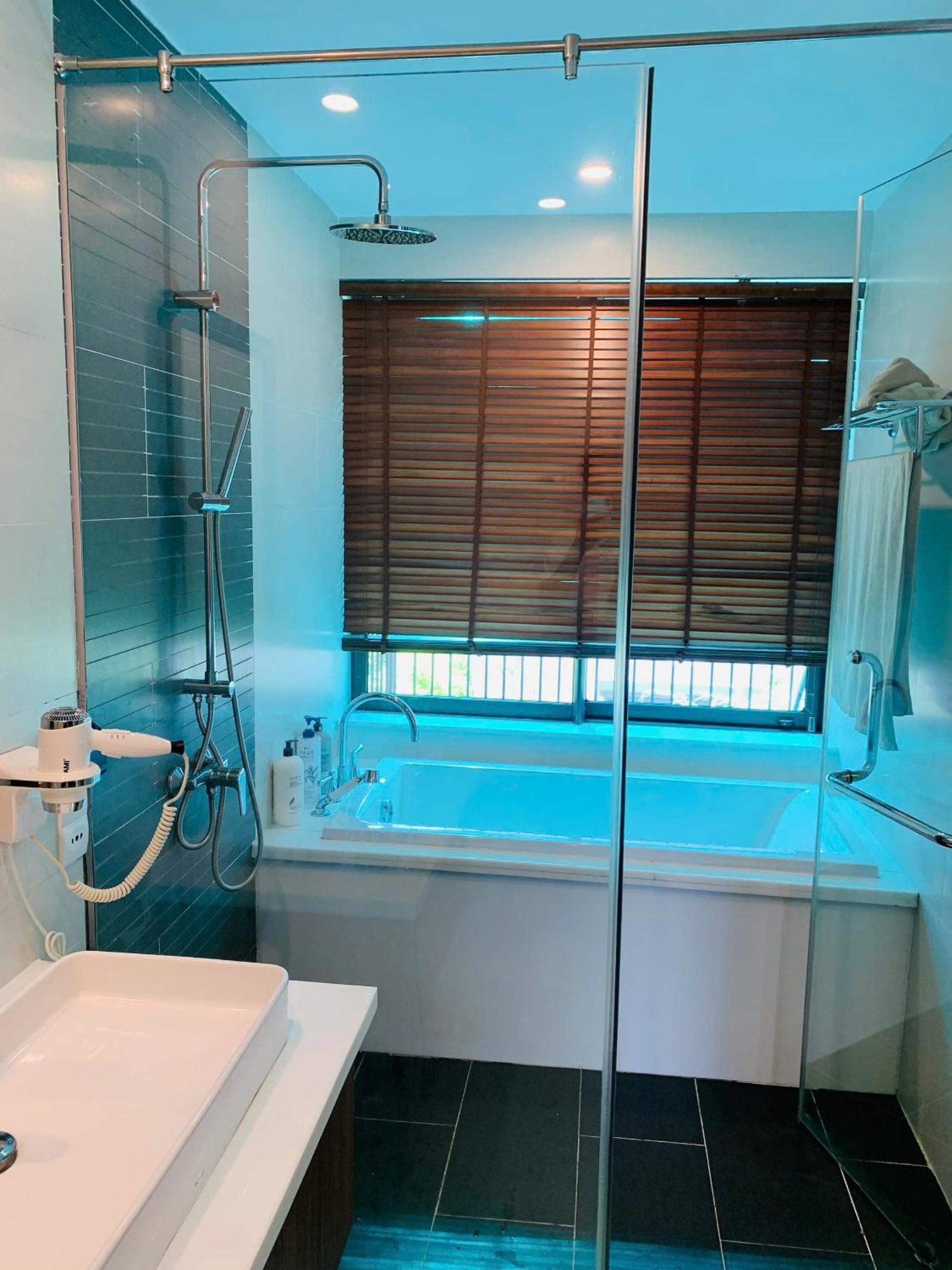 Bai Truong CEO Villas view 3