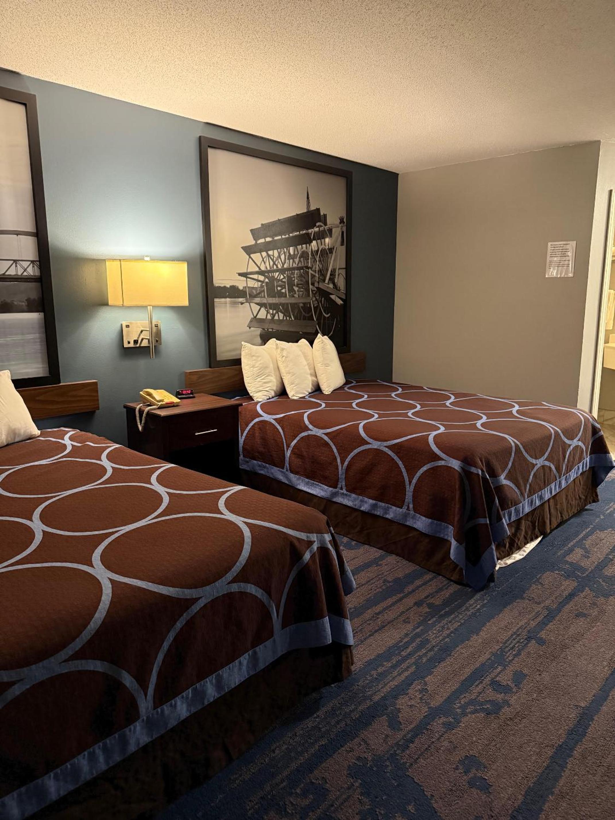 Valued Stay Prairie Du Chien view 4