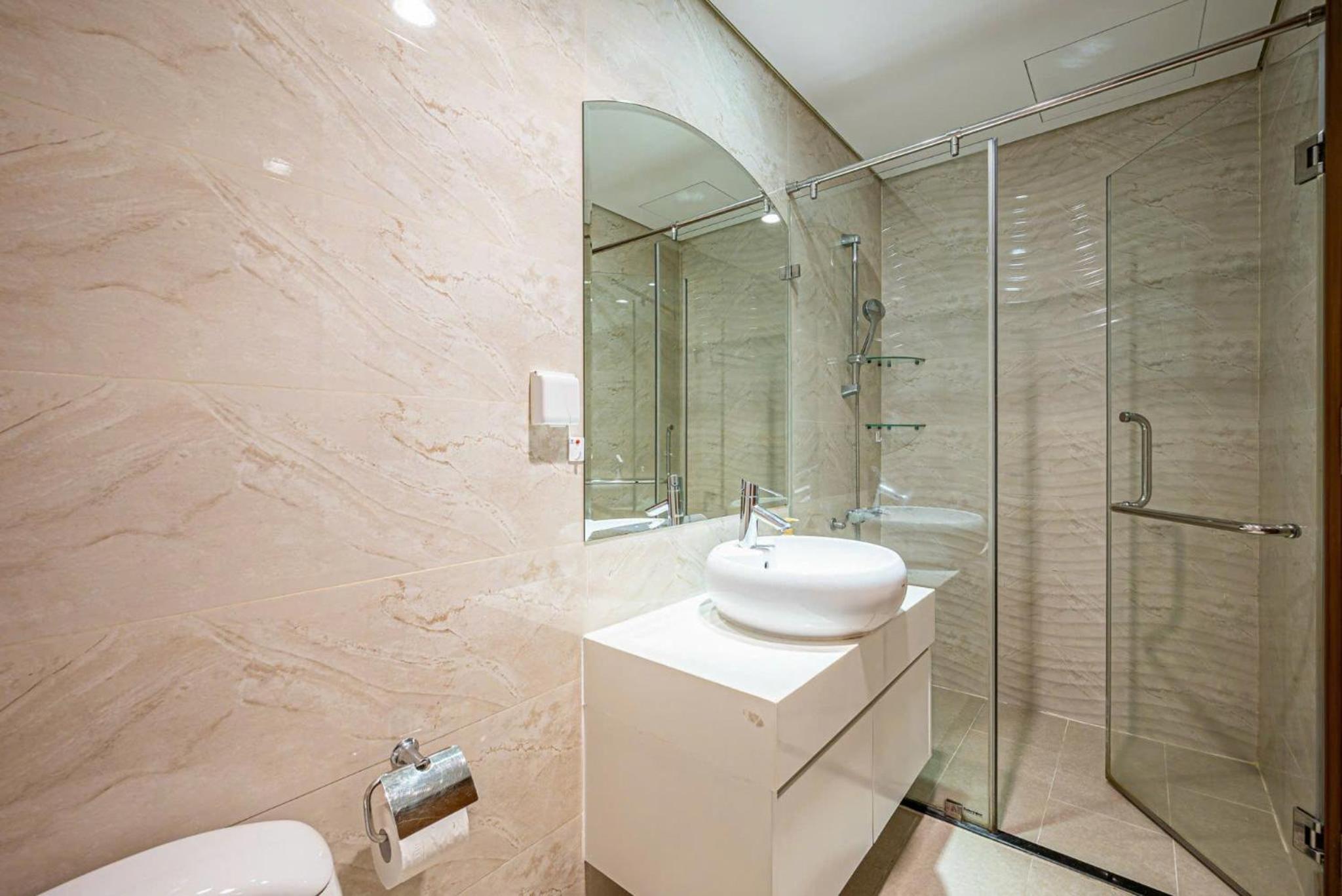 Vinhomes Landmark Luxury Apartment Since 2025