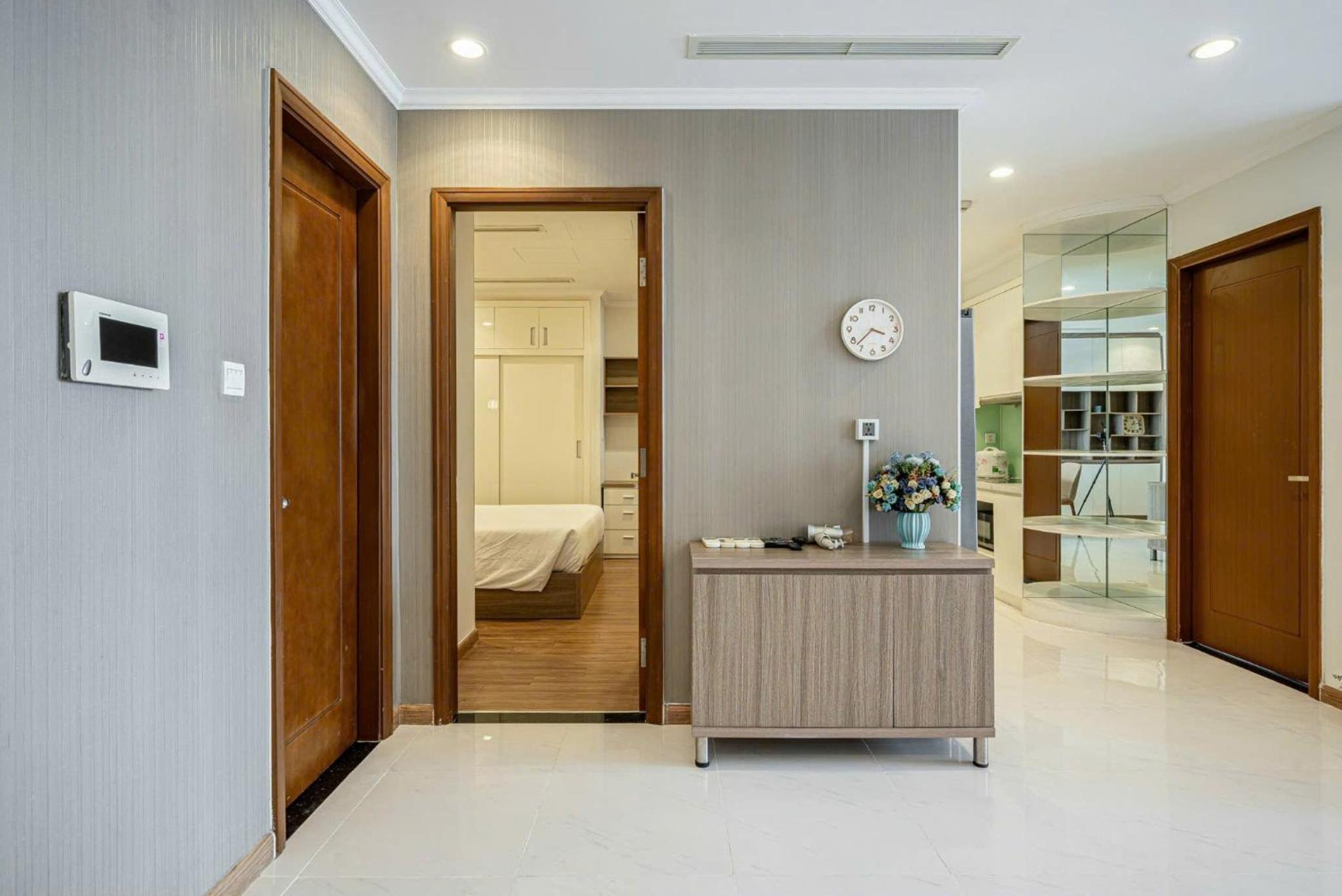 Vinhomes Landmark Luxury Apartment Since 2025