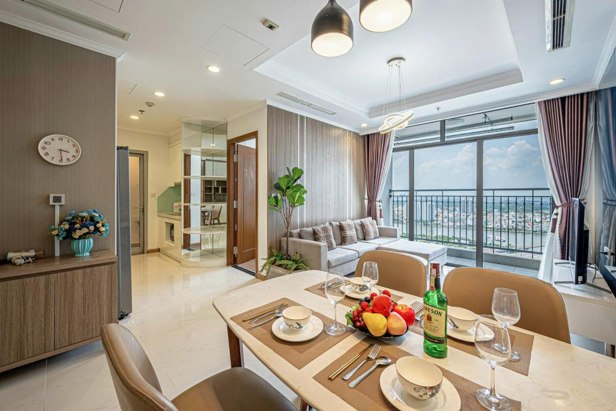 Vinhomes Landmark Luxury Apartment Since 2025