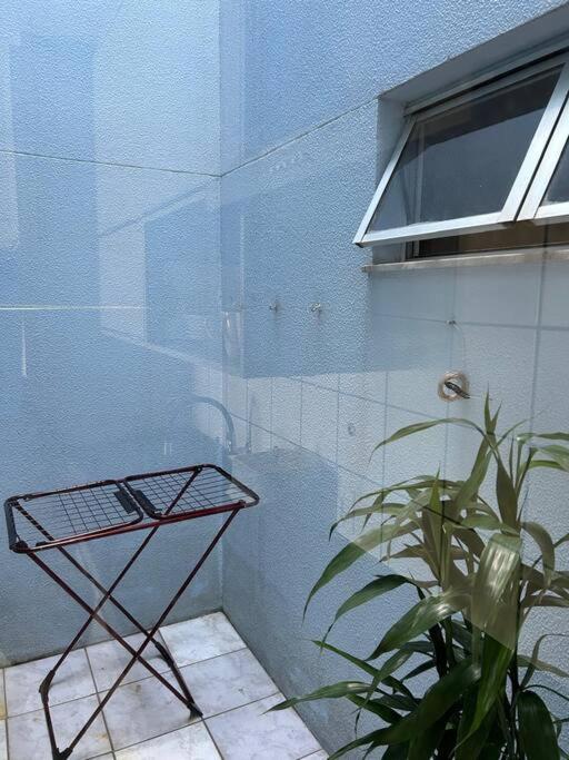 Comfortable 2 Bedroom Apartment Near The Beach