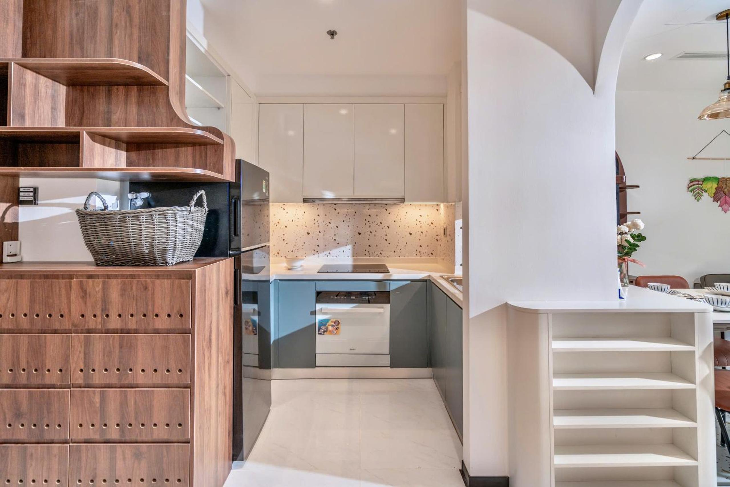 Vinhomes Landmark Luxury Apartment Since 2025