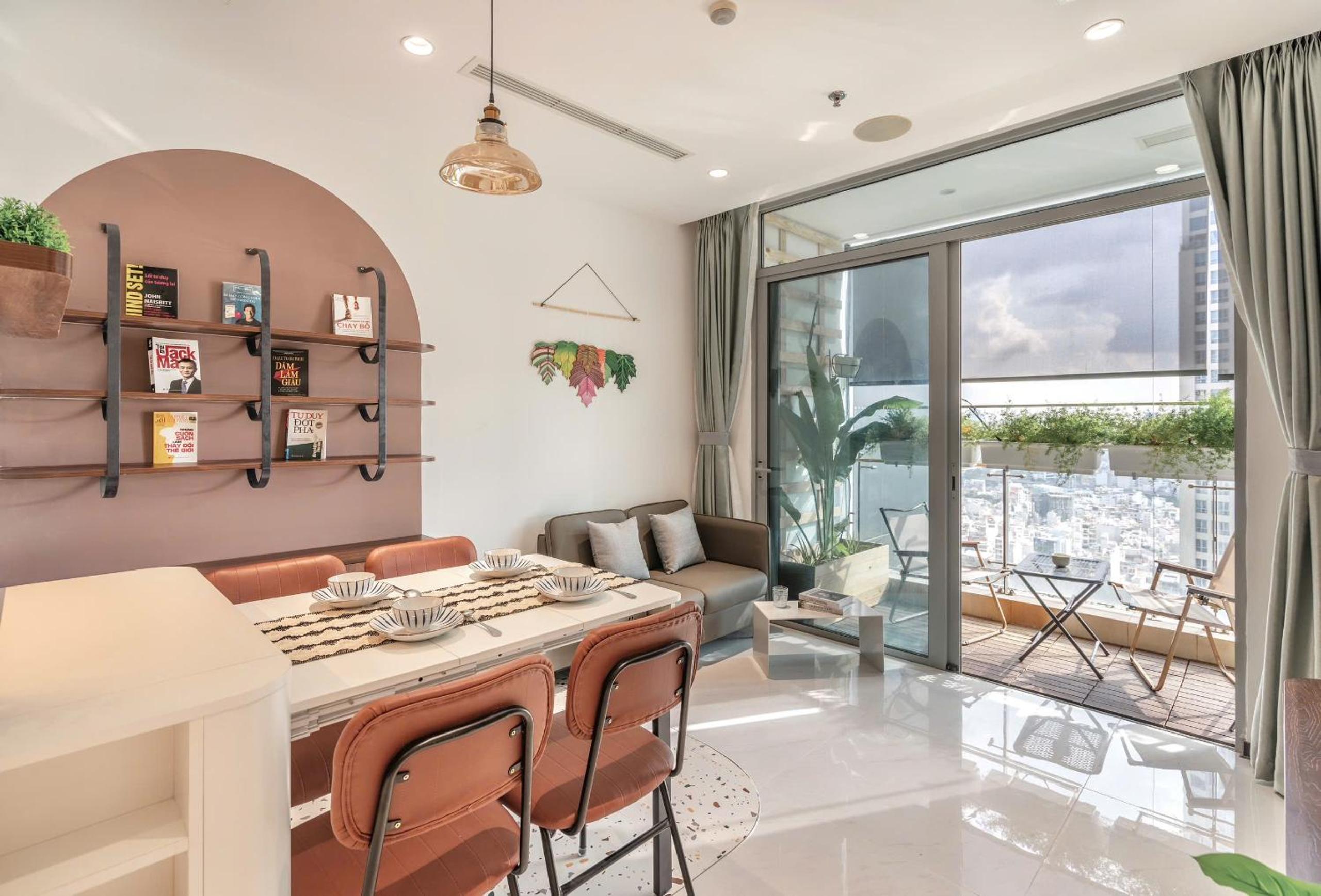 Vinhomes Landmark Luxury Apartment Since 2025