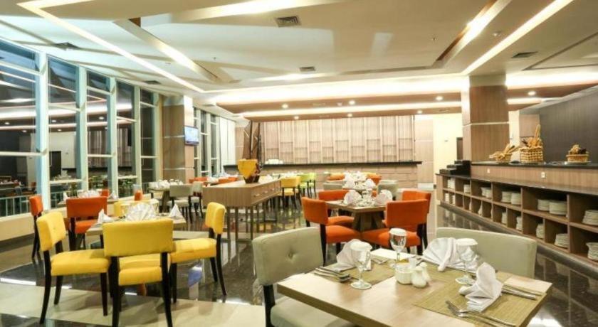 Dalton Hotel Makassar - Image 2