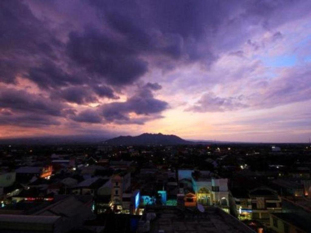 Grand Surya Hotel Kediri