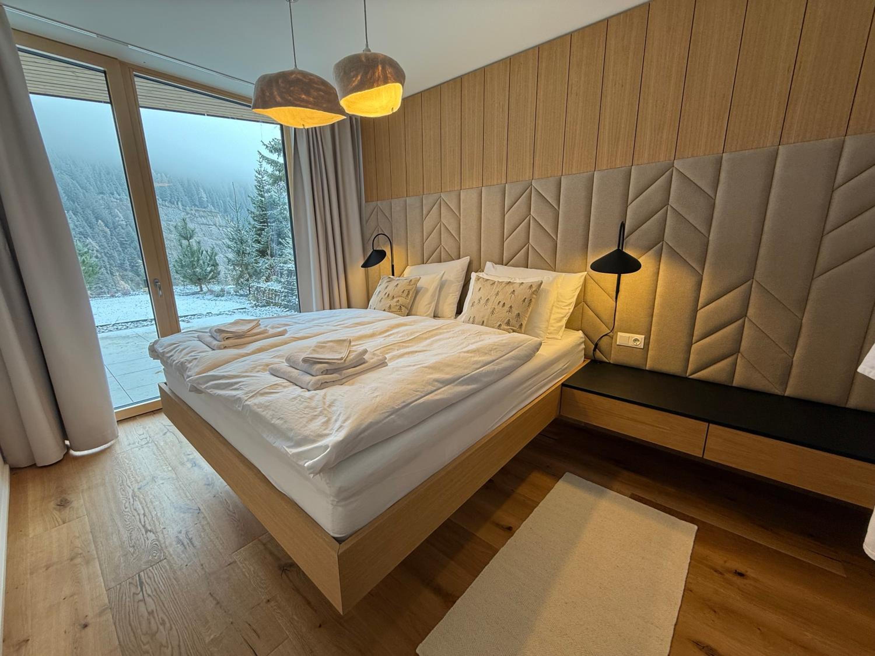 Chalet Waldzauber Your Alpine Escape in Bad Kleinkirchheim Near the Ski Lift