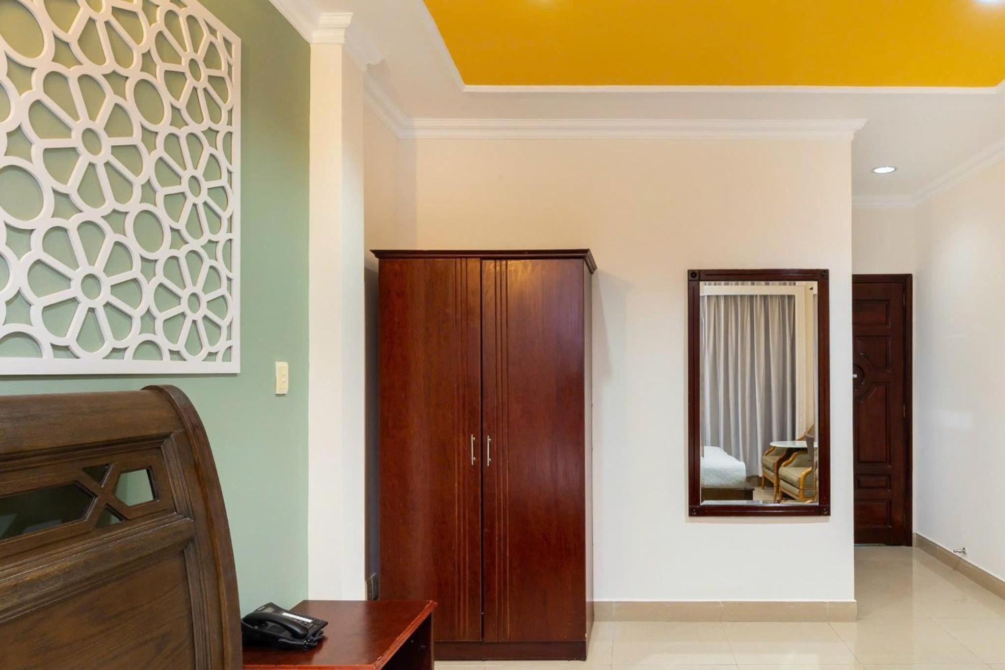 Mai Hotel SG- by BAY LUXURY