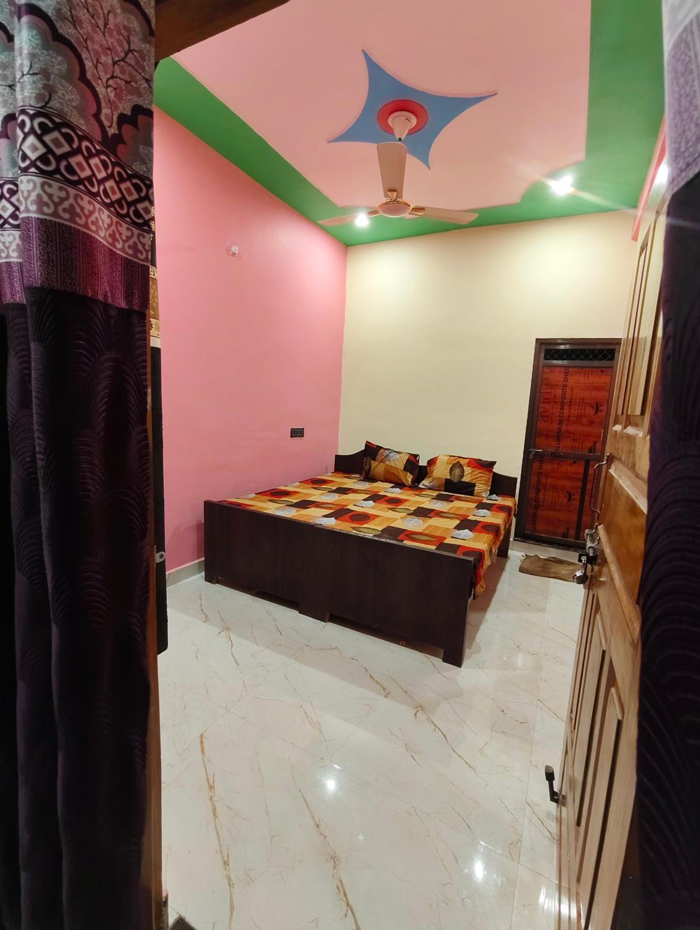 Sitaram hanumat palace view 4