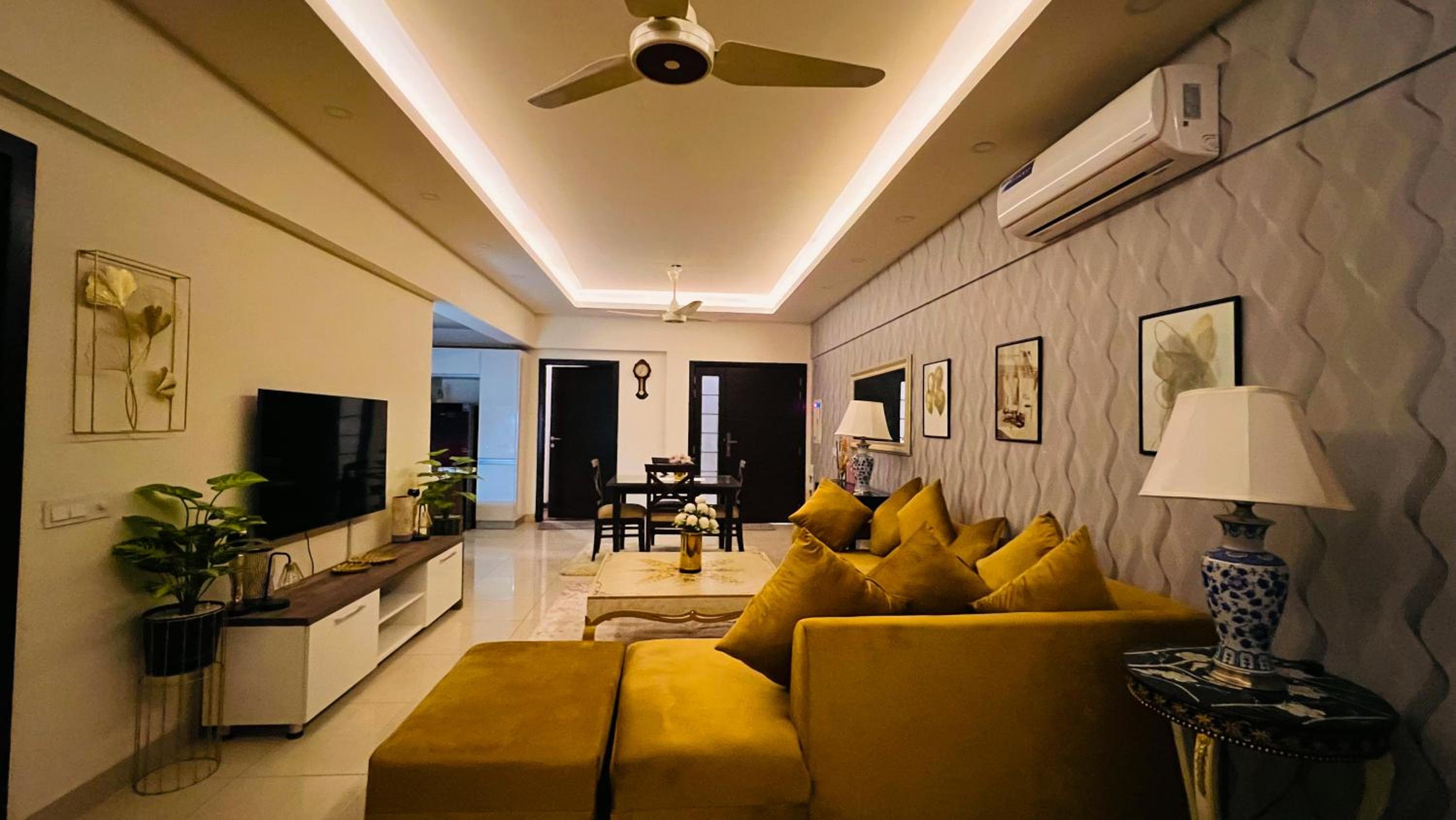Gold Crest Executive Apartments, Dha Phase 4 Lahore view 3