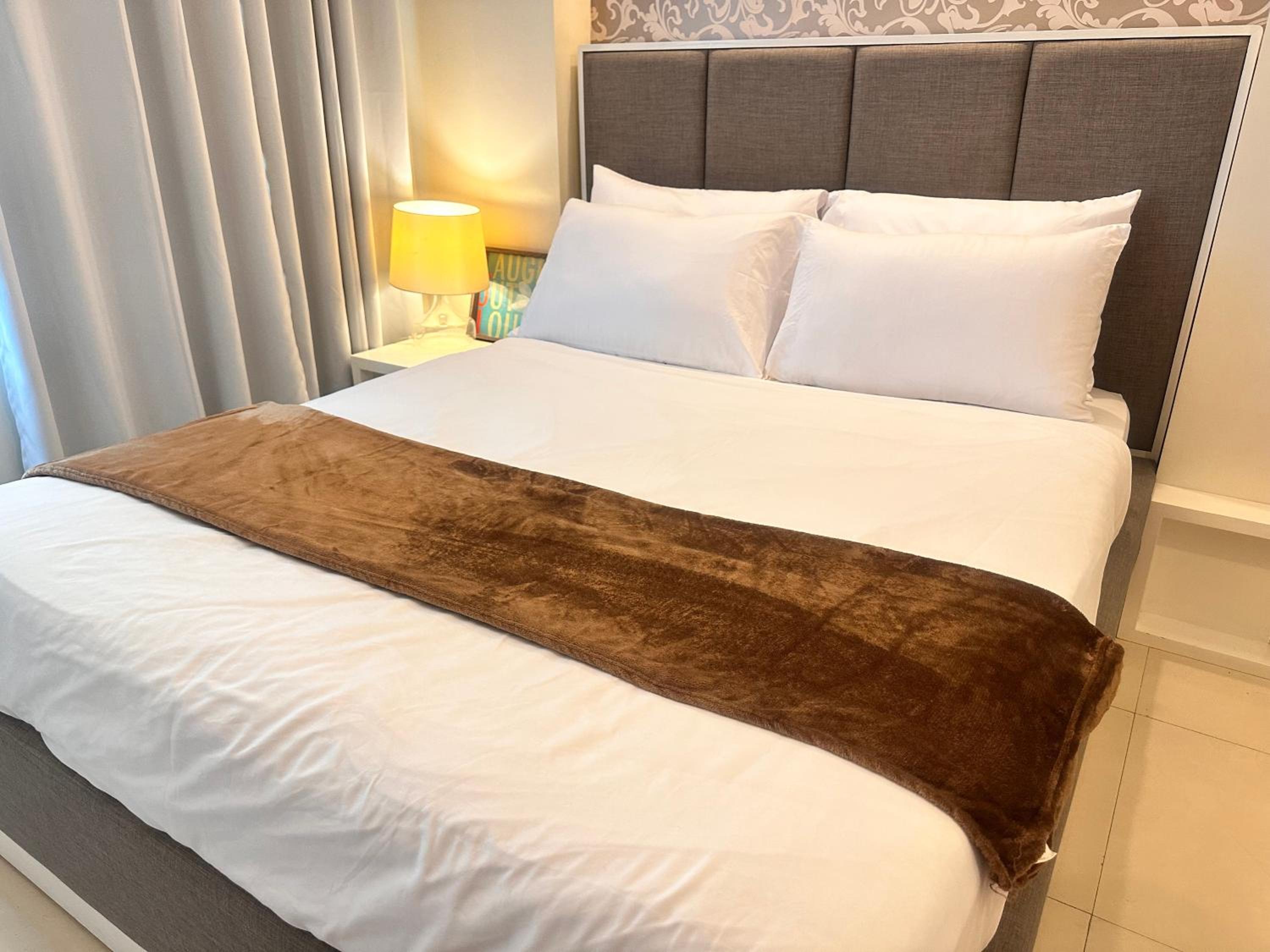 COZY COVE at Stamford Executive Residences view 3