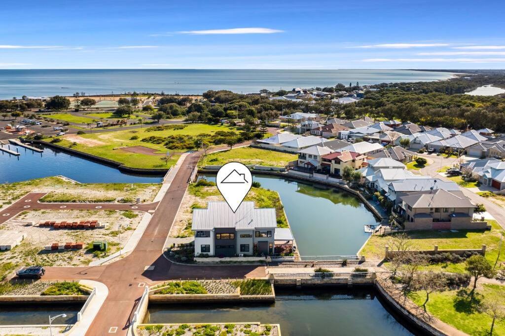 Two-Storey with Marina Views
