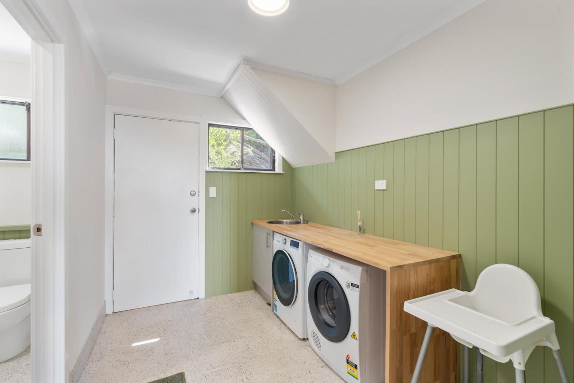 The Beach House 64 Neighbour Ave Goolwa Beach - No Linen Included
