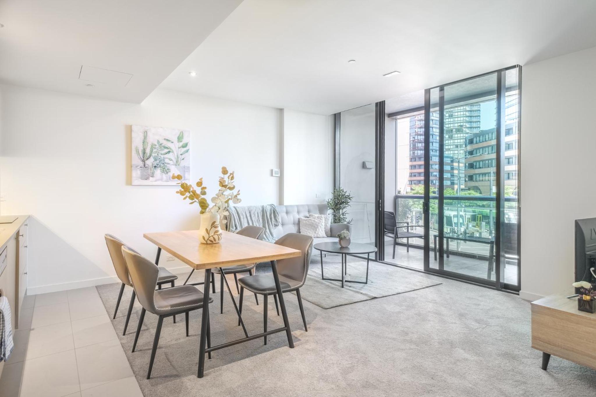 Immaculate 1BR apt in Docklands Pool Free Parking