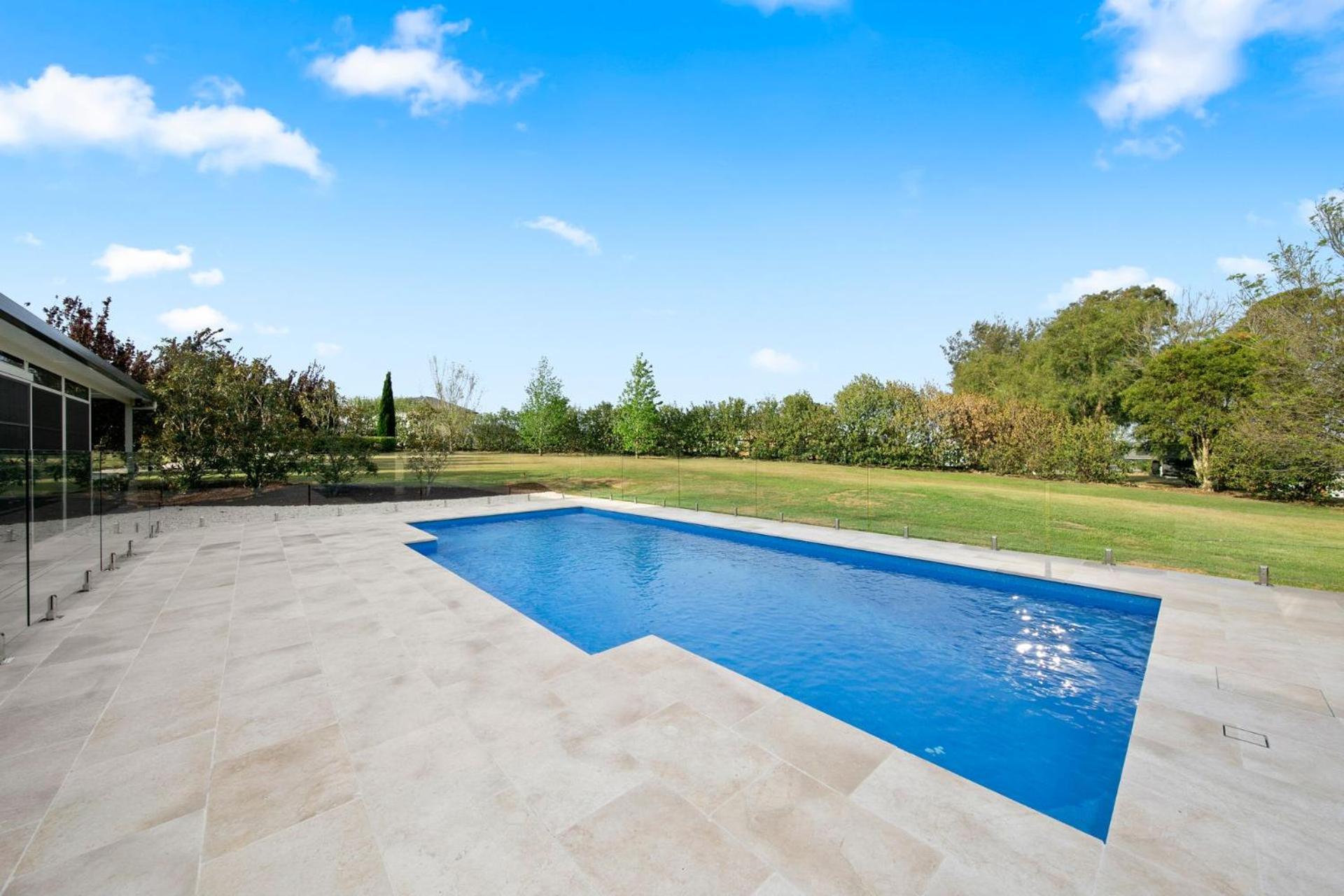 Luxury Hunter Valley Manor Estate Located in Central Hunter Valley