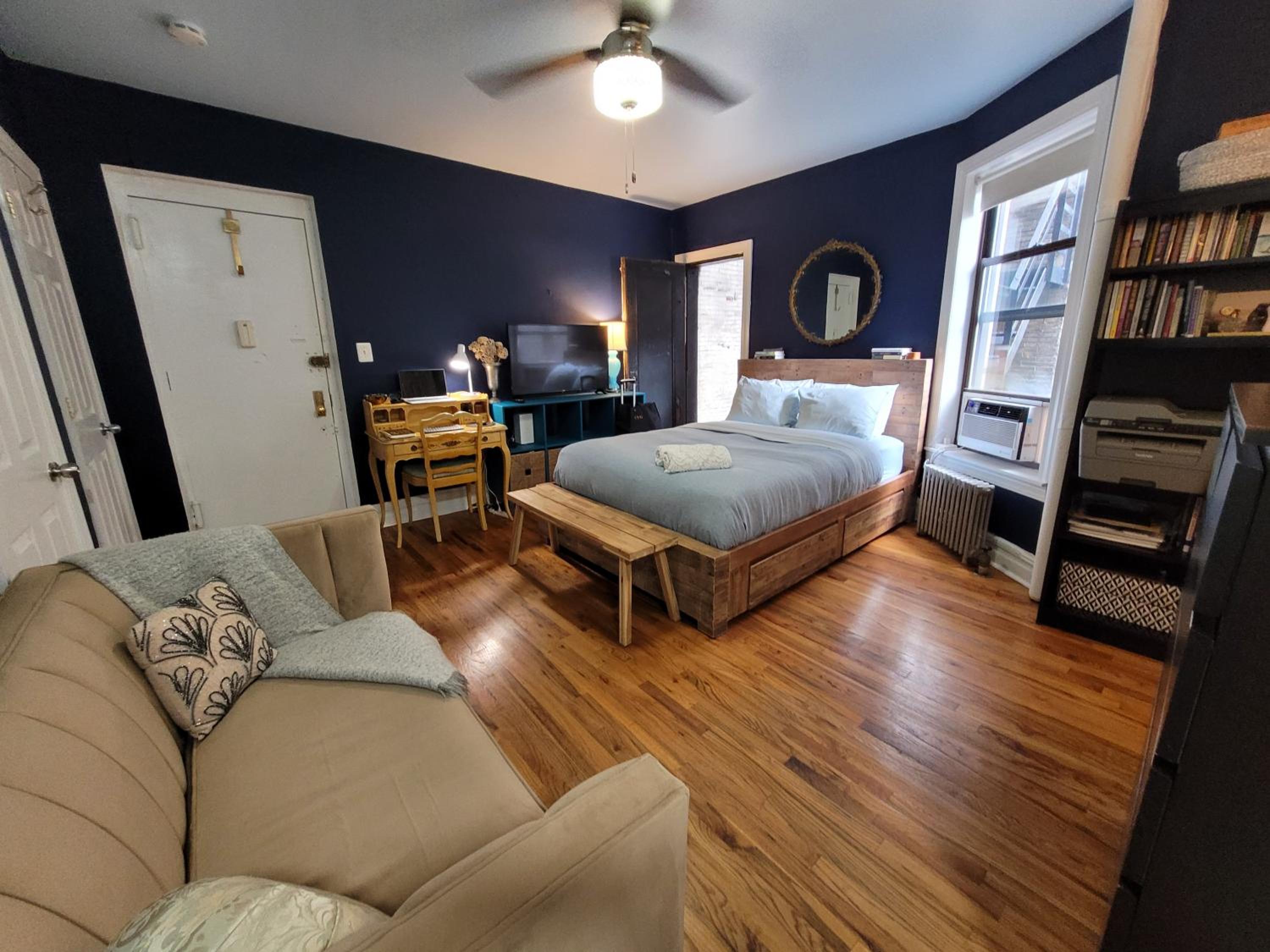 NYC Studio Long Stays Near Columbia Presby