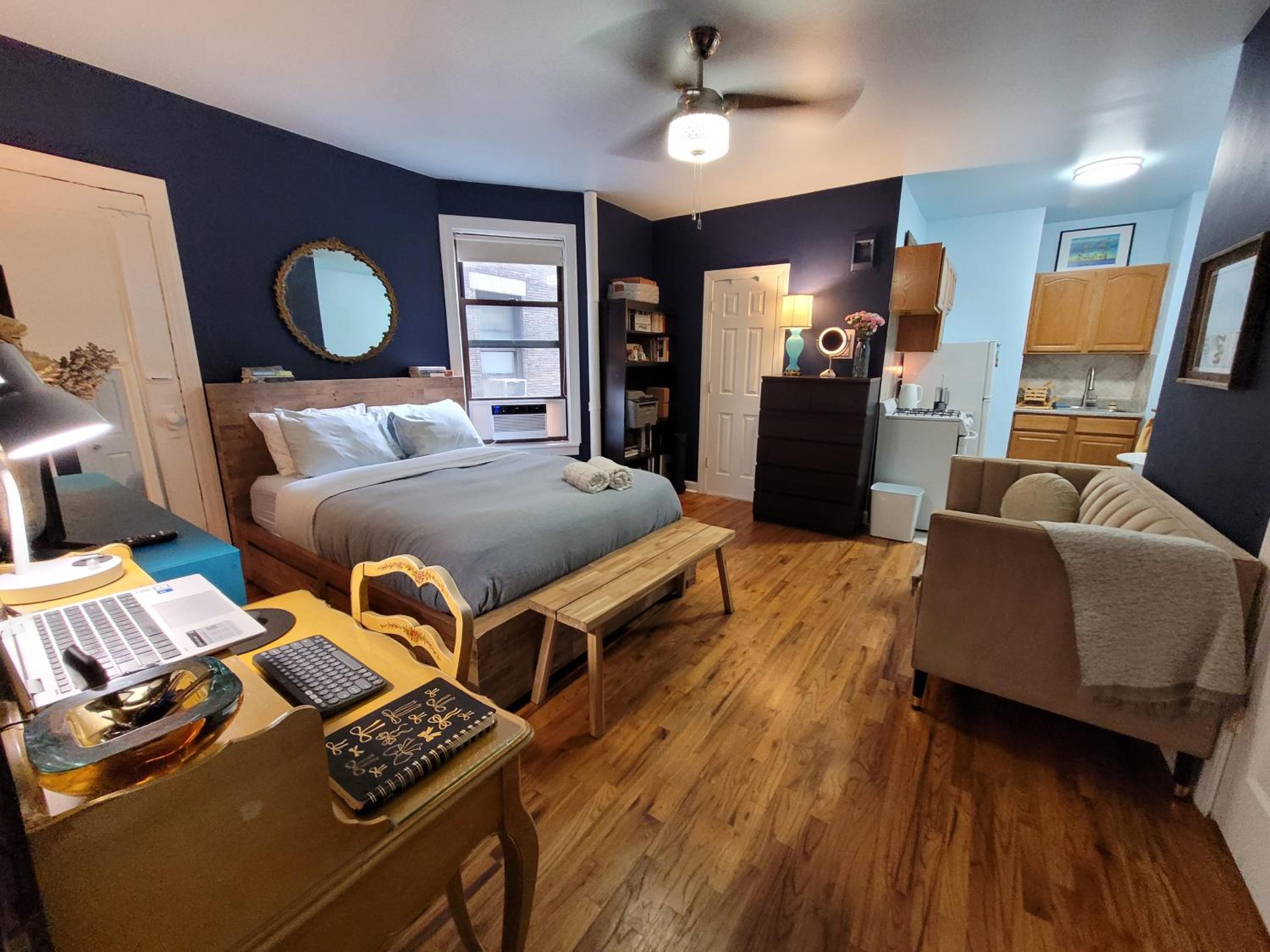 NYC Studio Long Stays Near Columbia Presby