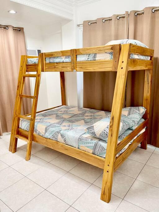 SPACIOUS Prime Location with FREE Parking view 3