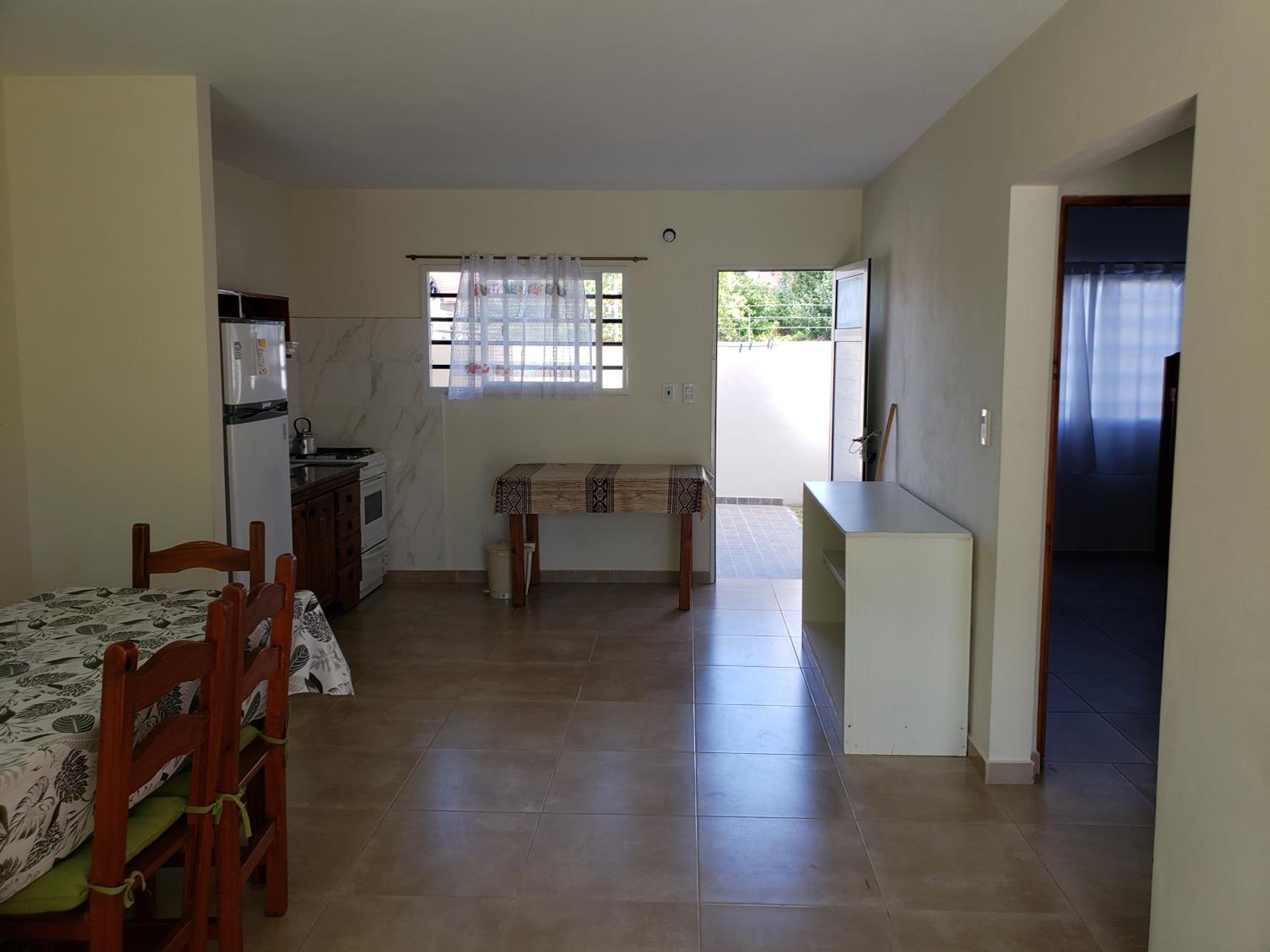 Alquilo Hermosos departamentos en las toninas de lunes a lunes ubicado 3 cuadras de la playa y 2 de centro