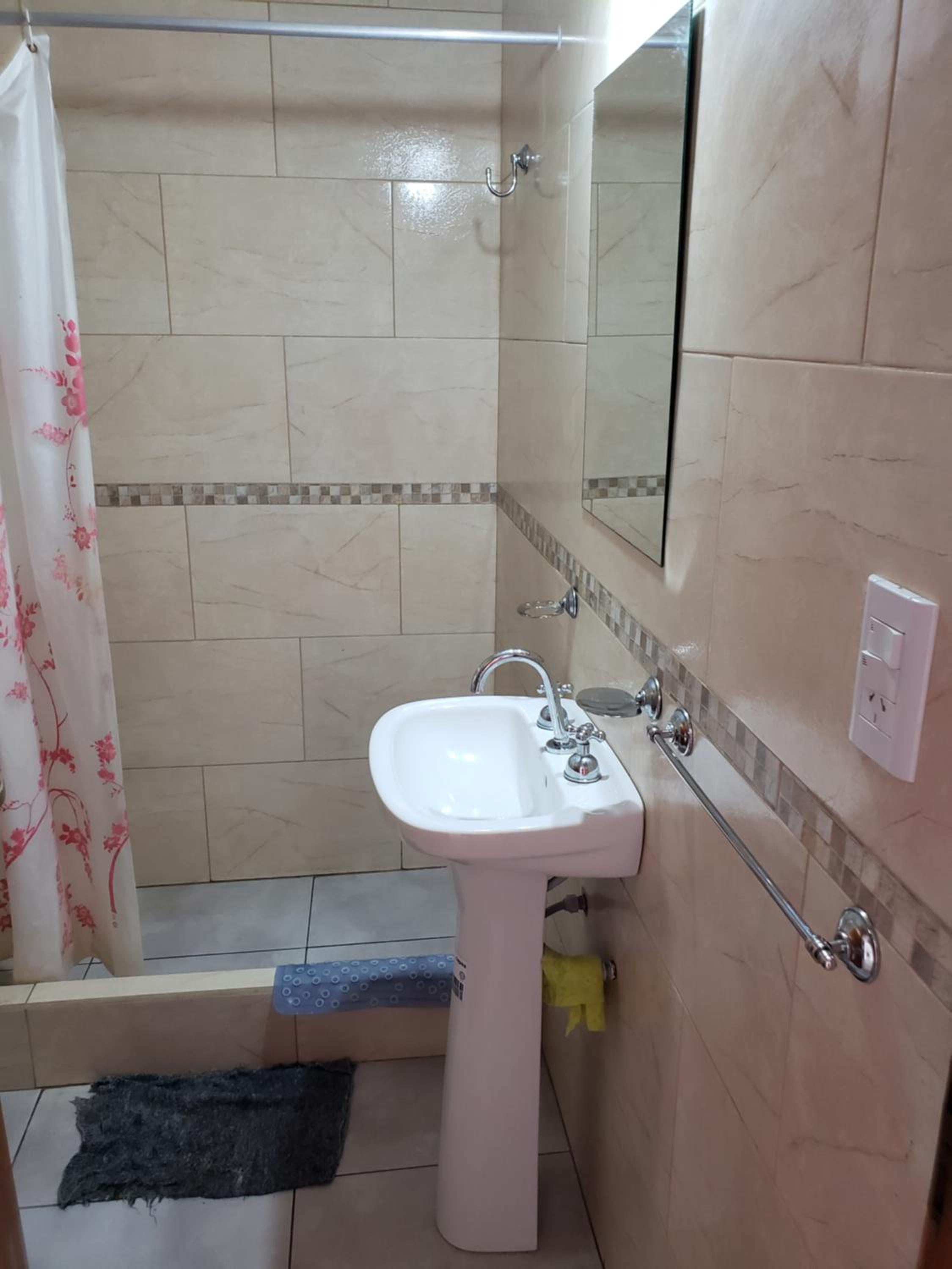 Alquilo Hermosos departamentos en las toninas de lunes a lunes ubicado 3 cuadras de la playa y 2 de centro