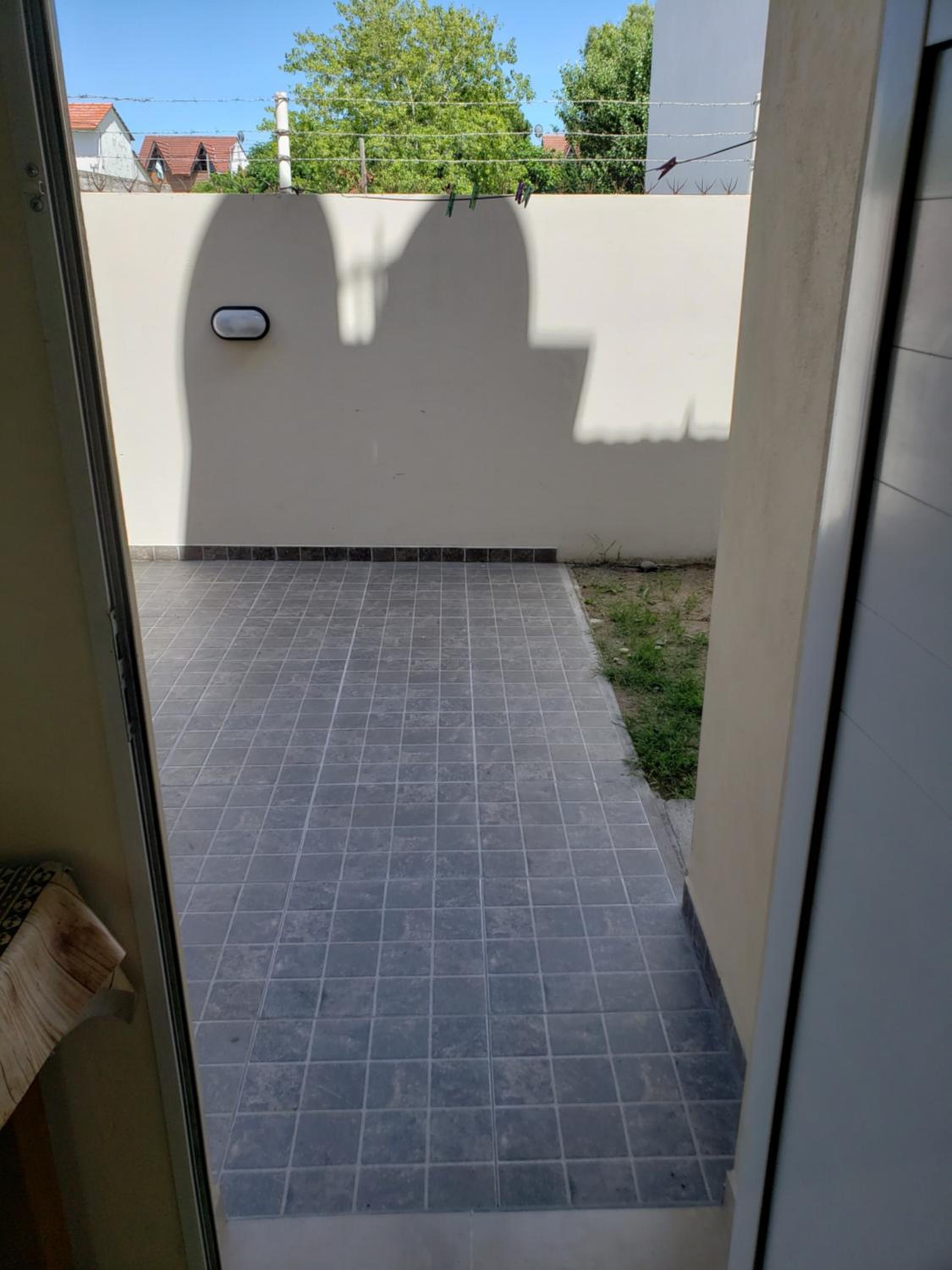 Alquilo Hermosos departamentos en las toninas de lunes a lunes ubicado 3 cuadras de la playa y 2 de centro