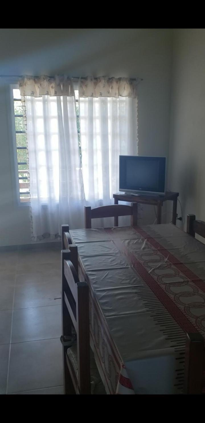 Alquilo Hermosos departamentos en las toninas de lunes a lunes ubicado 3 cuadras de la playa y 2 de centro