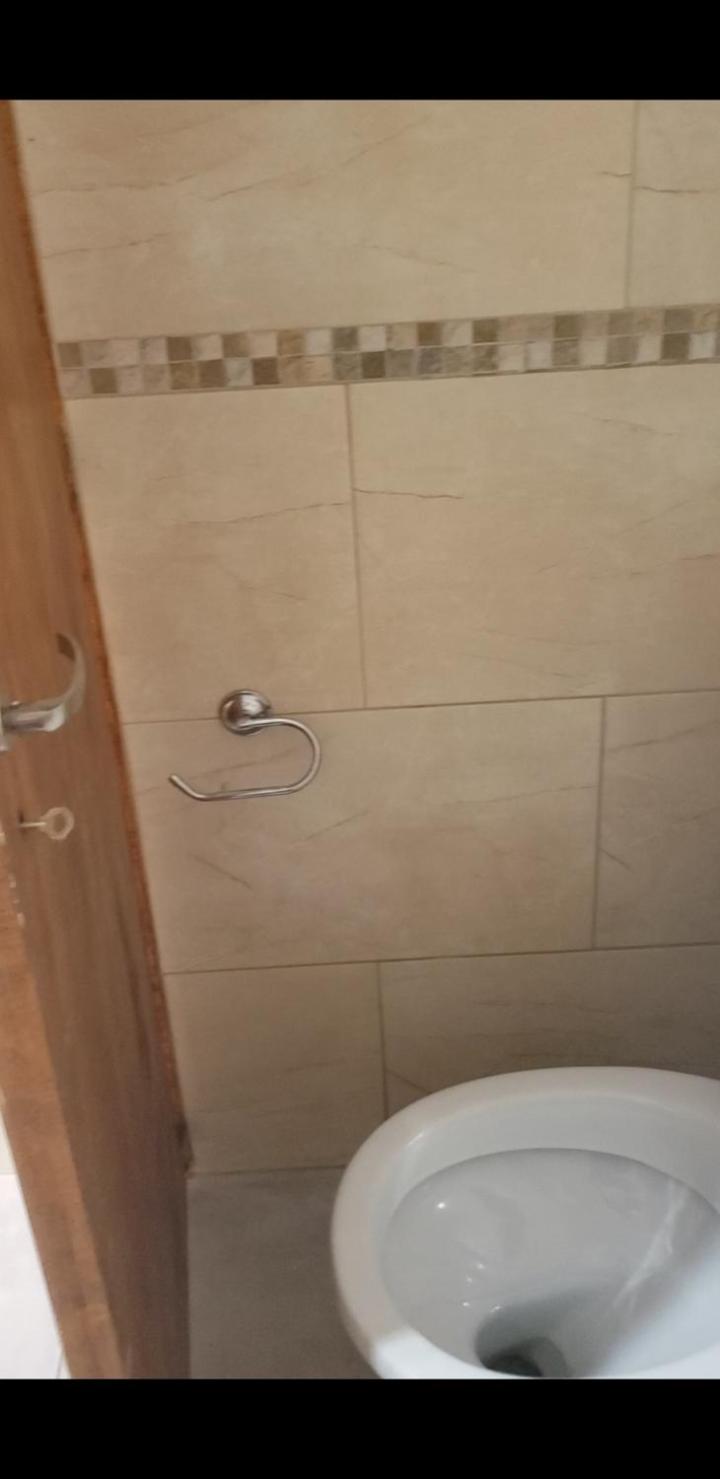 Alquilo Hermosos departamentos en las toninas de lunes a lunes ubicado 3 cuadras de la playa y 2 de centro