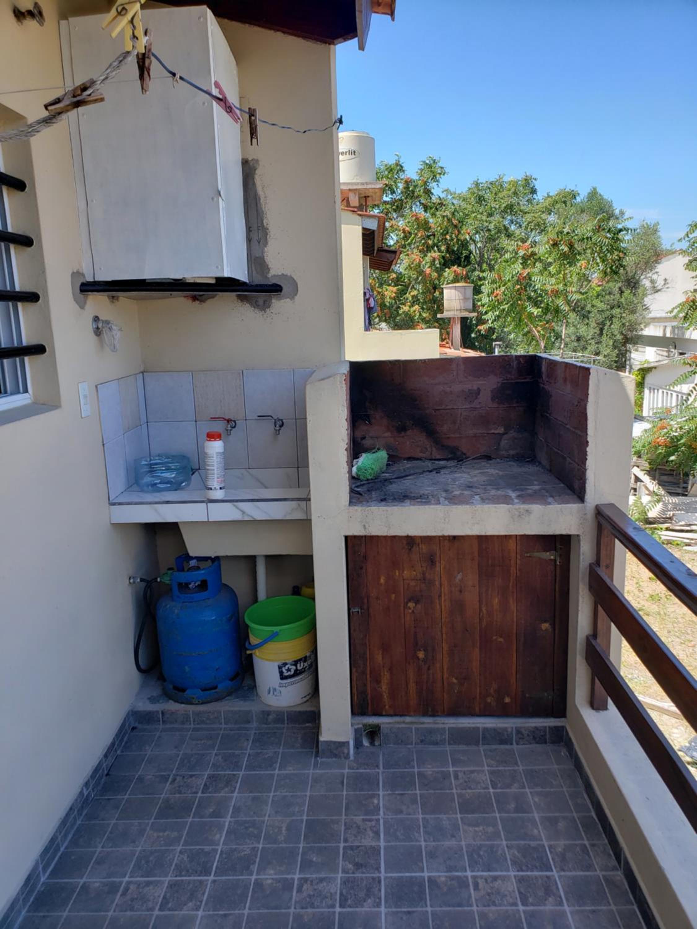 Alquilo Hermosos departamentos en las toninas de lunes a lunes ubicado 3 cuadras de la playa y 2 de centro