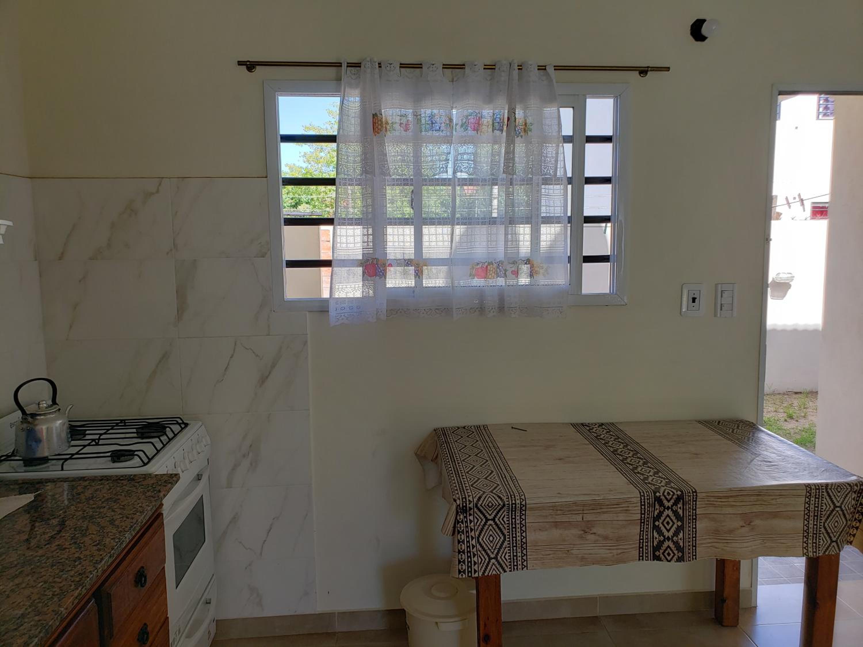 Alquilo Hermosos departamentos en las toninas de lunes a lunes ubicado 3 cuadras de la playa y 2 de centro
