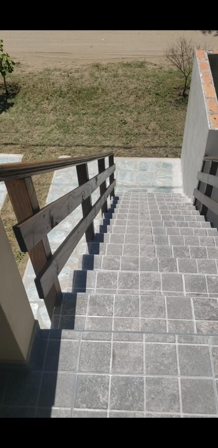 Alquilo Hermosos departamentos en las toninas de lunes a lunes ubicado 3 cuadras de la playa y 2 de centro