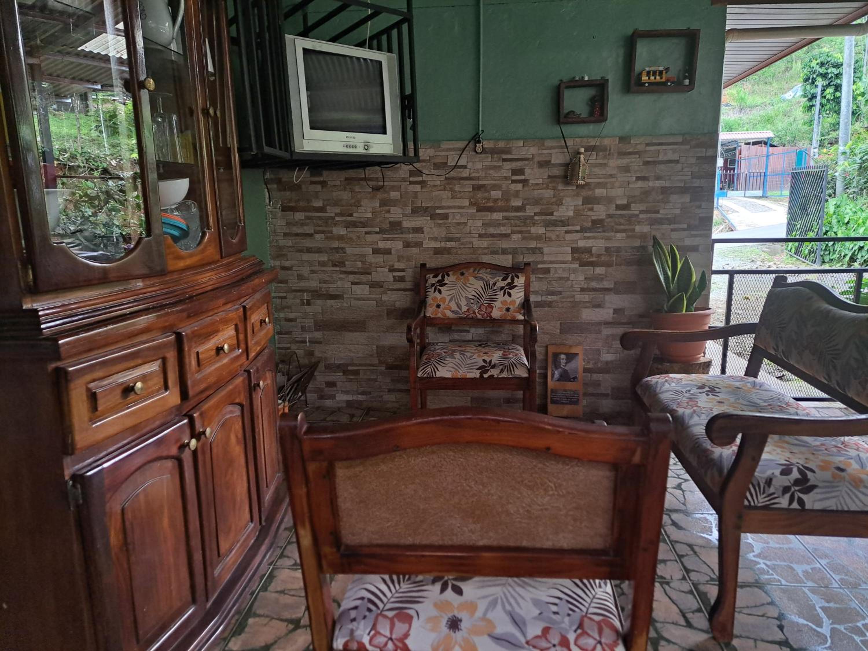 Photo 7