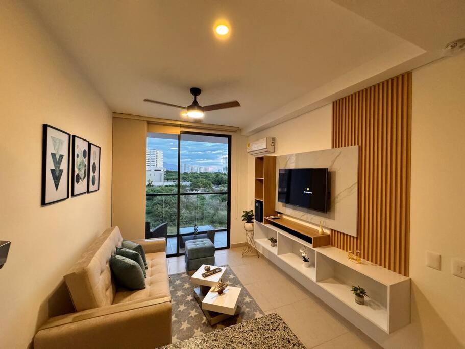 Apartamento Celeste a Pasos del Mar y Aeropuerto