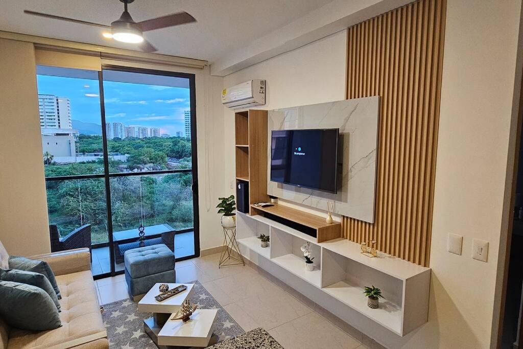 Apartamento Celeste a Pasos del Mar y Aeropuerto