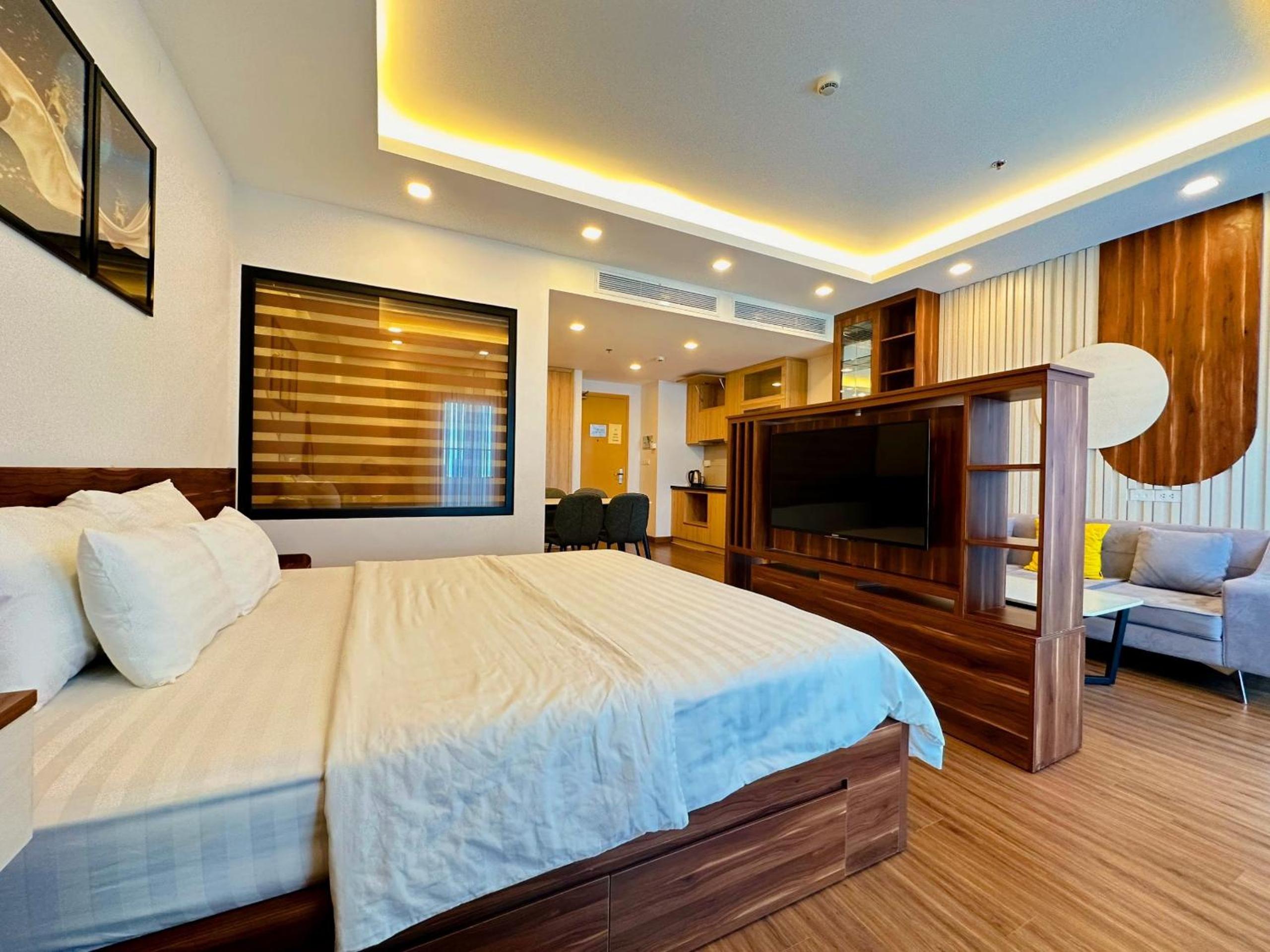 FLC Quy Nhon Beachfront Condotel
