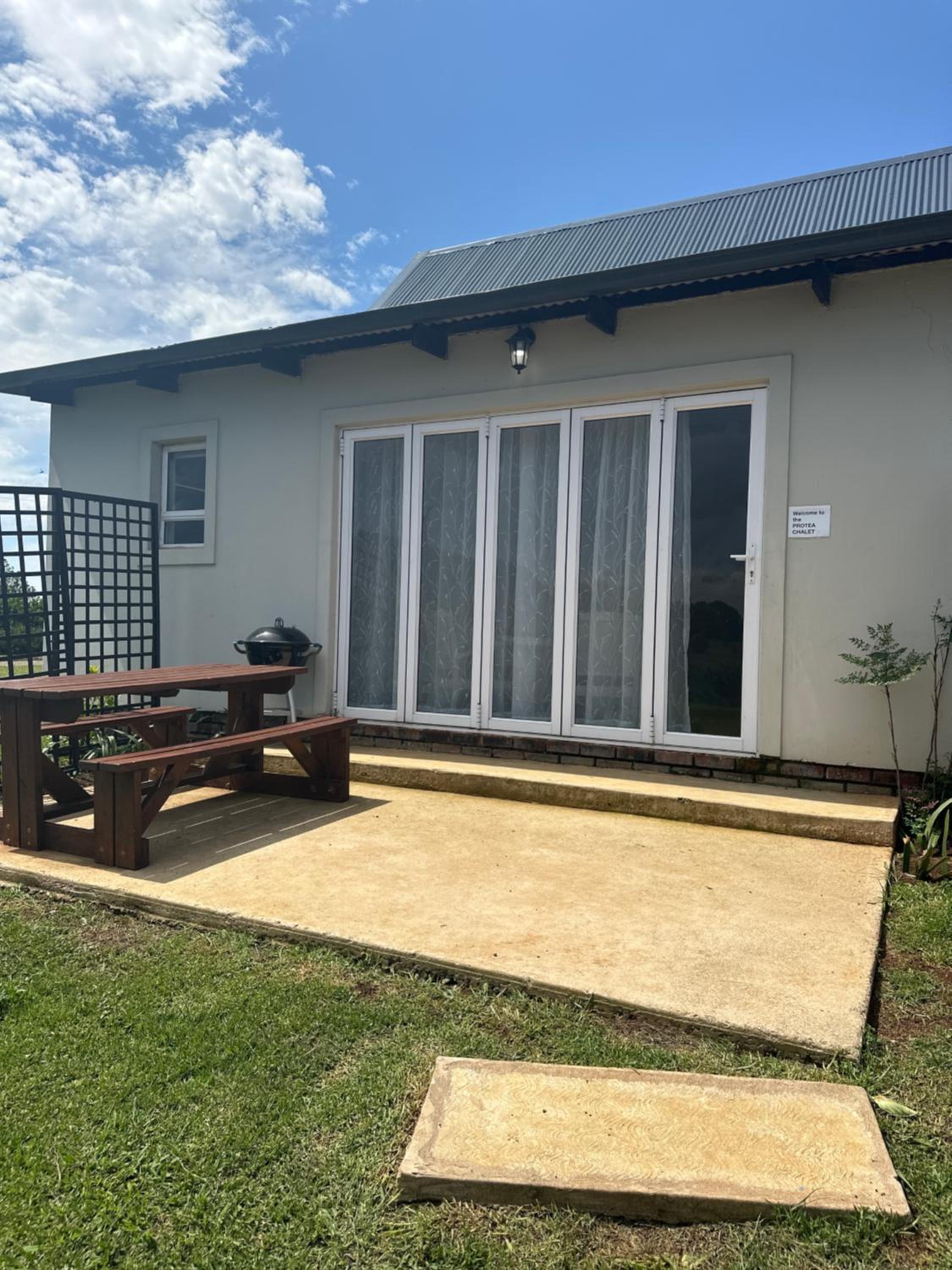 Breathtaking Midlands stay at THE PROTEA CHALET 5kms from N3 view 3