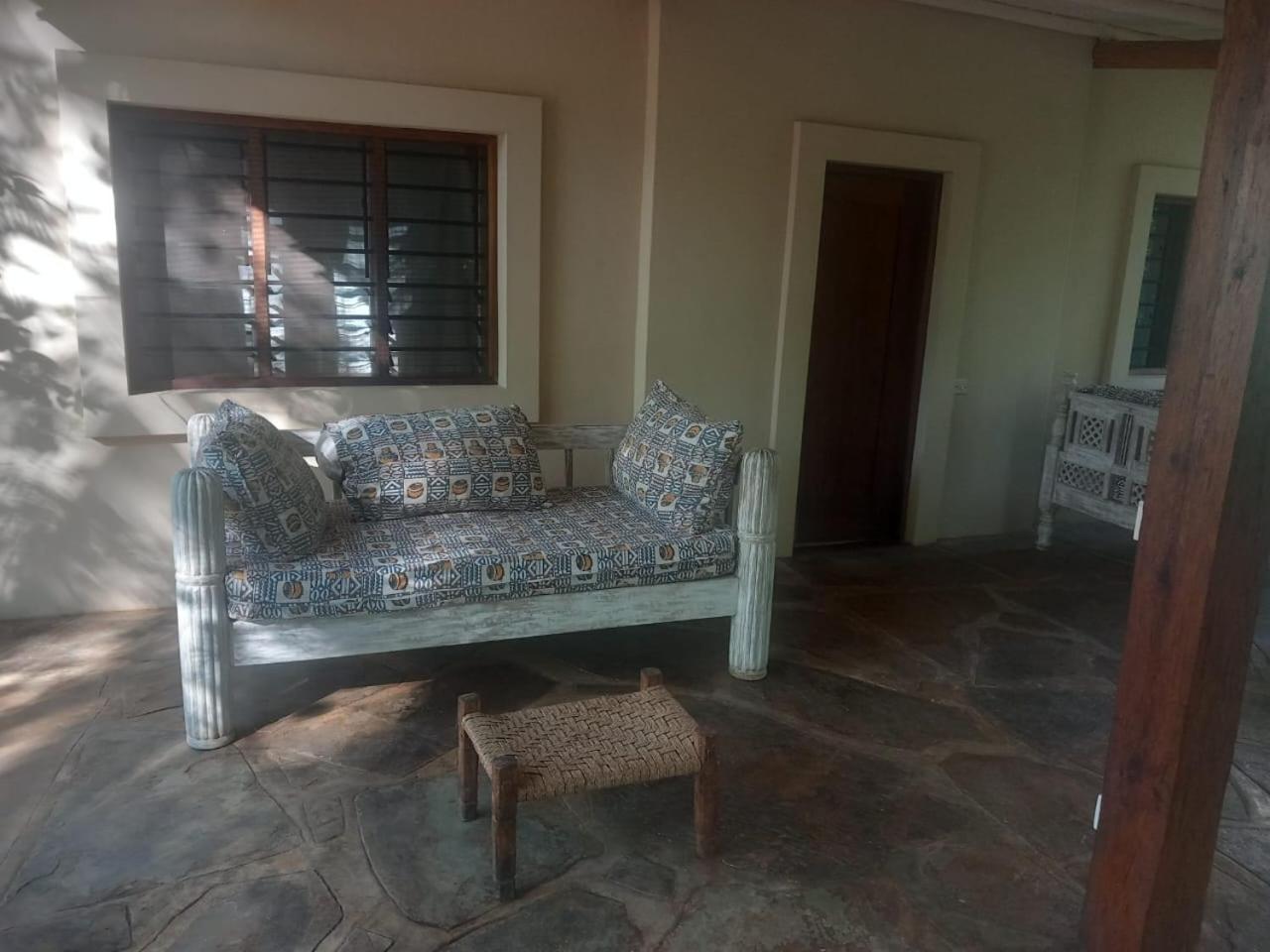 Clarisa villa