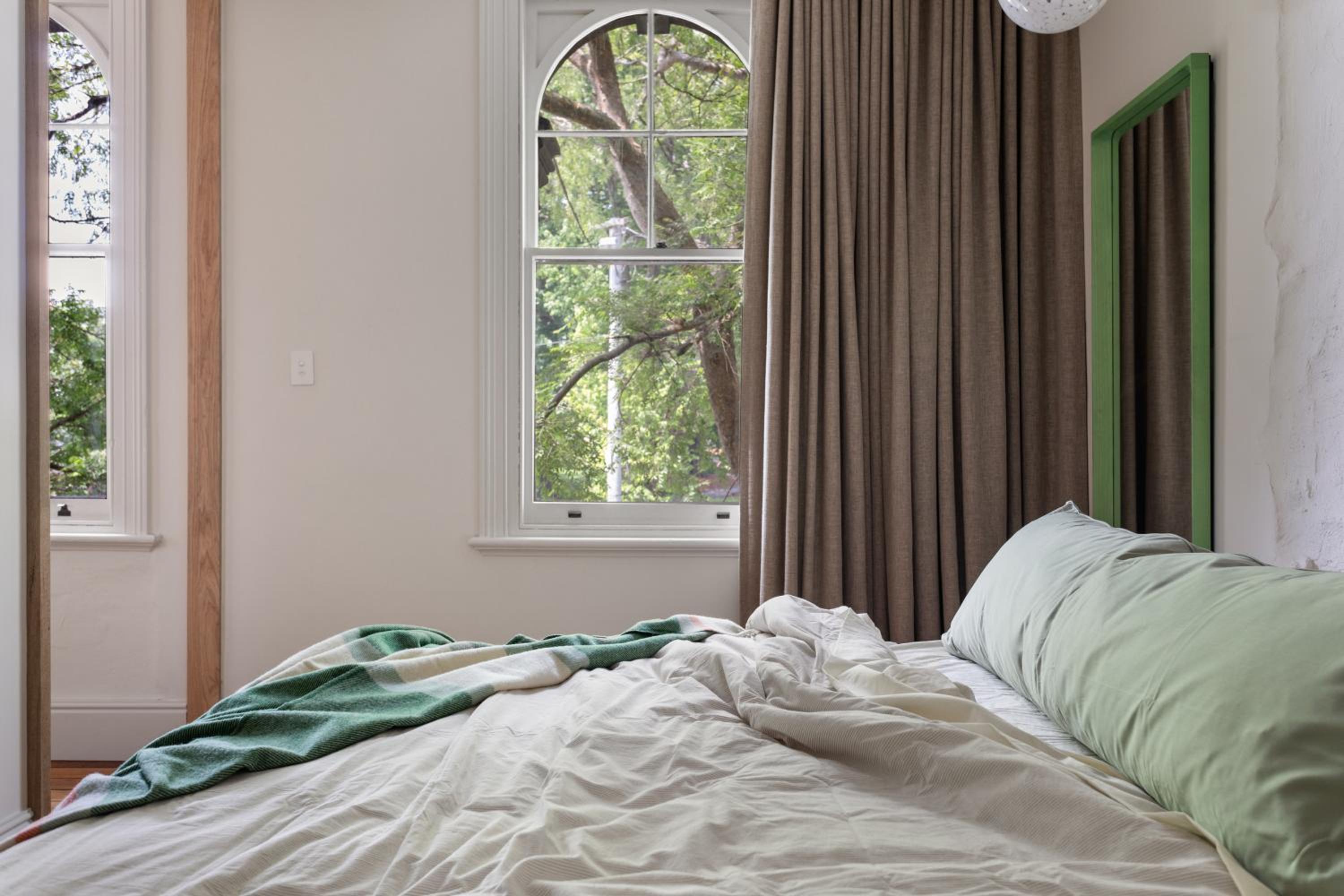 Le Salon Luxury Apartment Stay in Launceston
