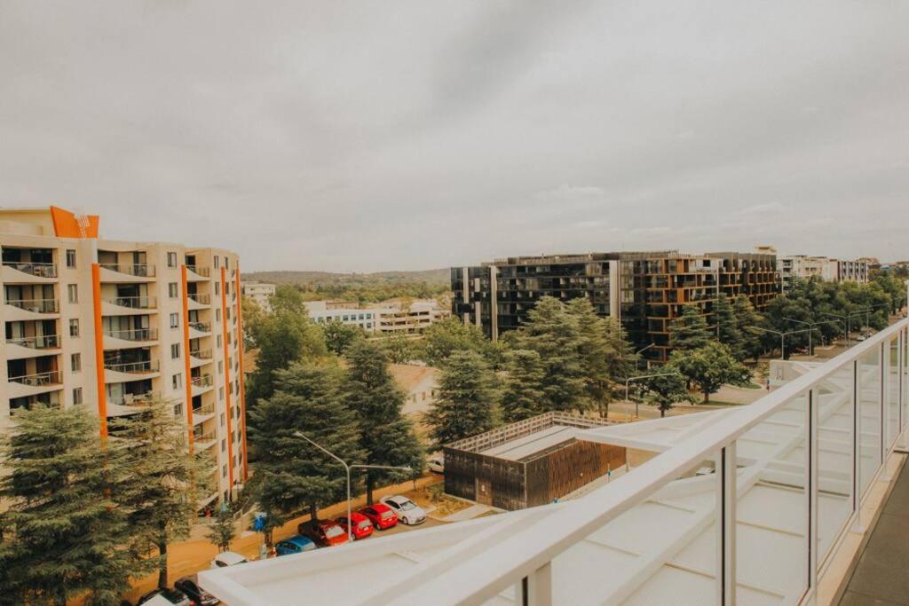 Modern 2 BR Apartment at City with Free Parking