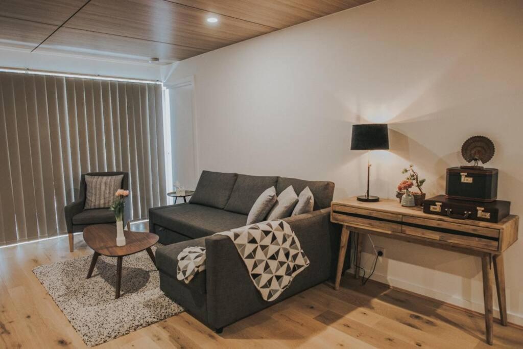 Modern 2 BR Apartment at City with Free Parking