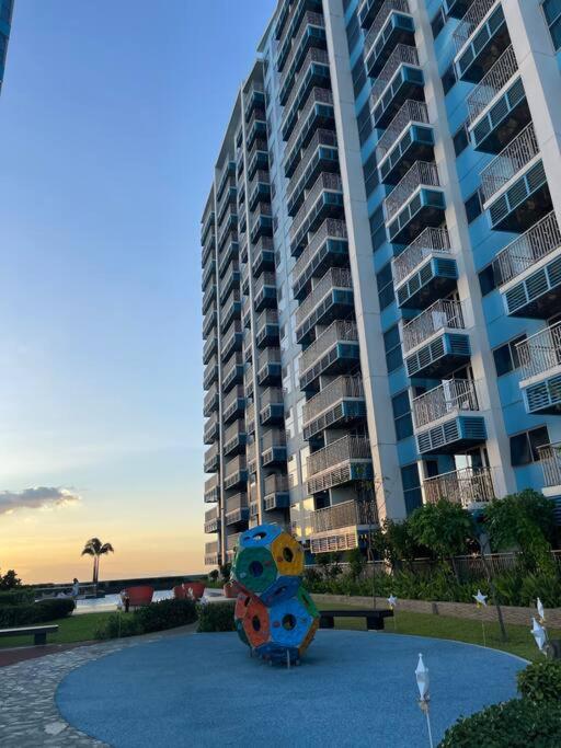 Luxury 1 Bedroom across Okada II Balcony w View view 5