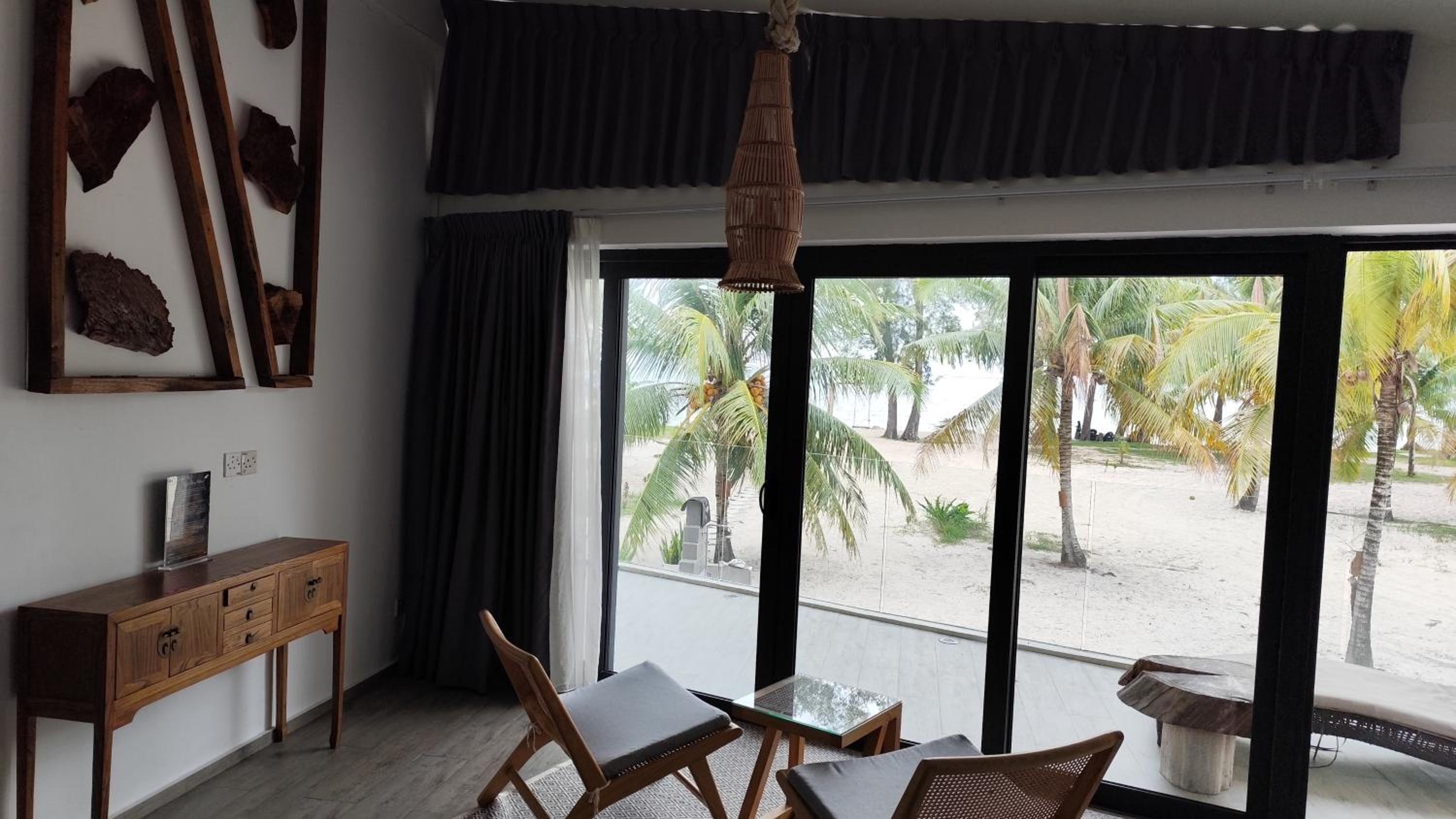 Eagle Bay Retreat Borneo Beach Villas Beach Front photo 5