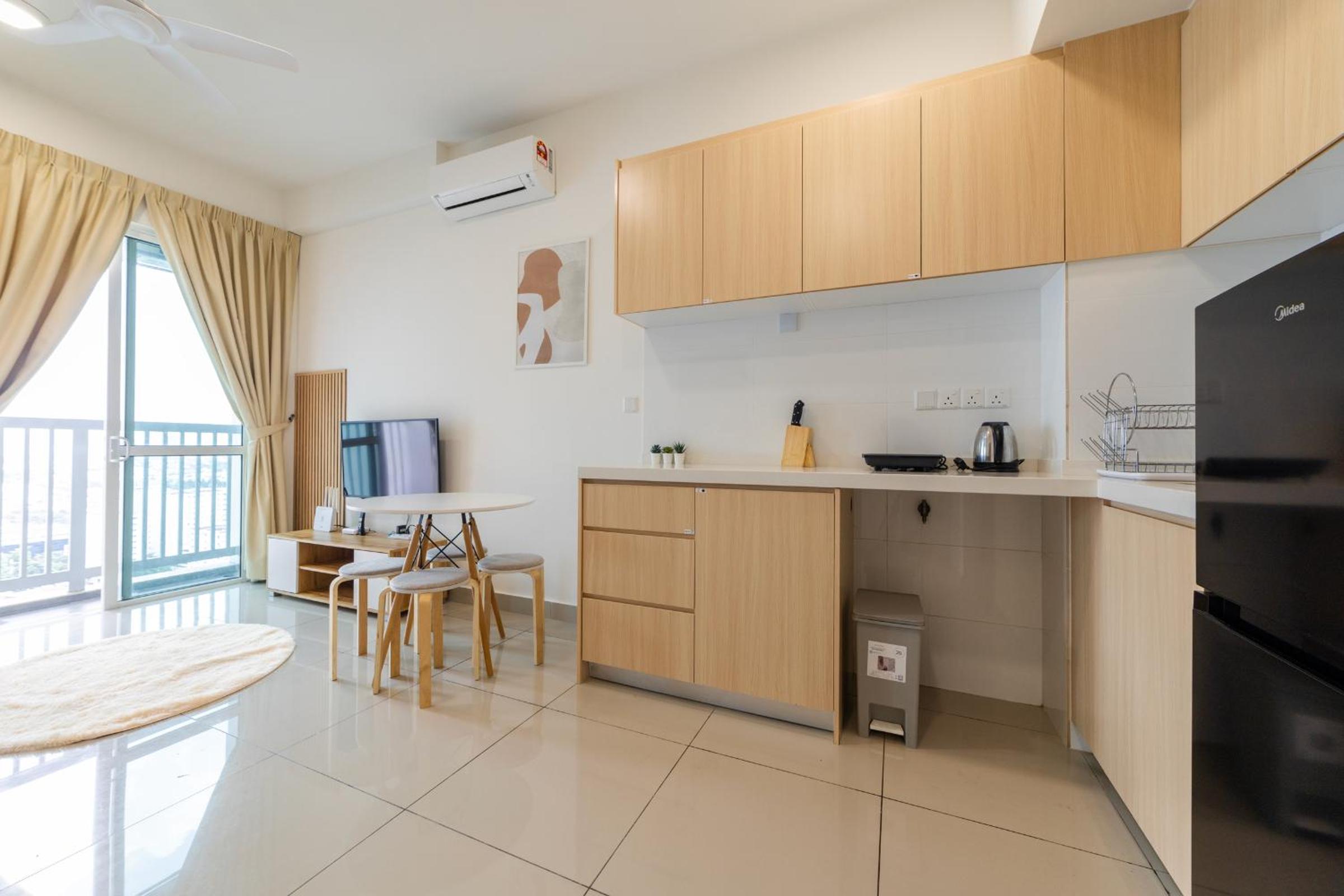 Plaza Kelana Jaya Suites by Sleepy Bear