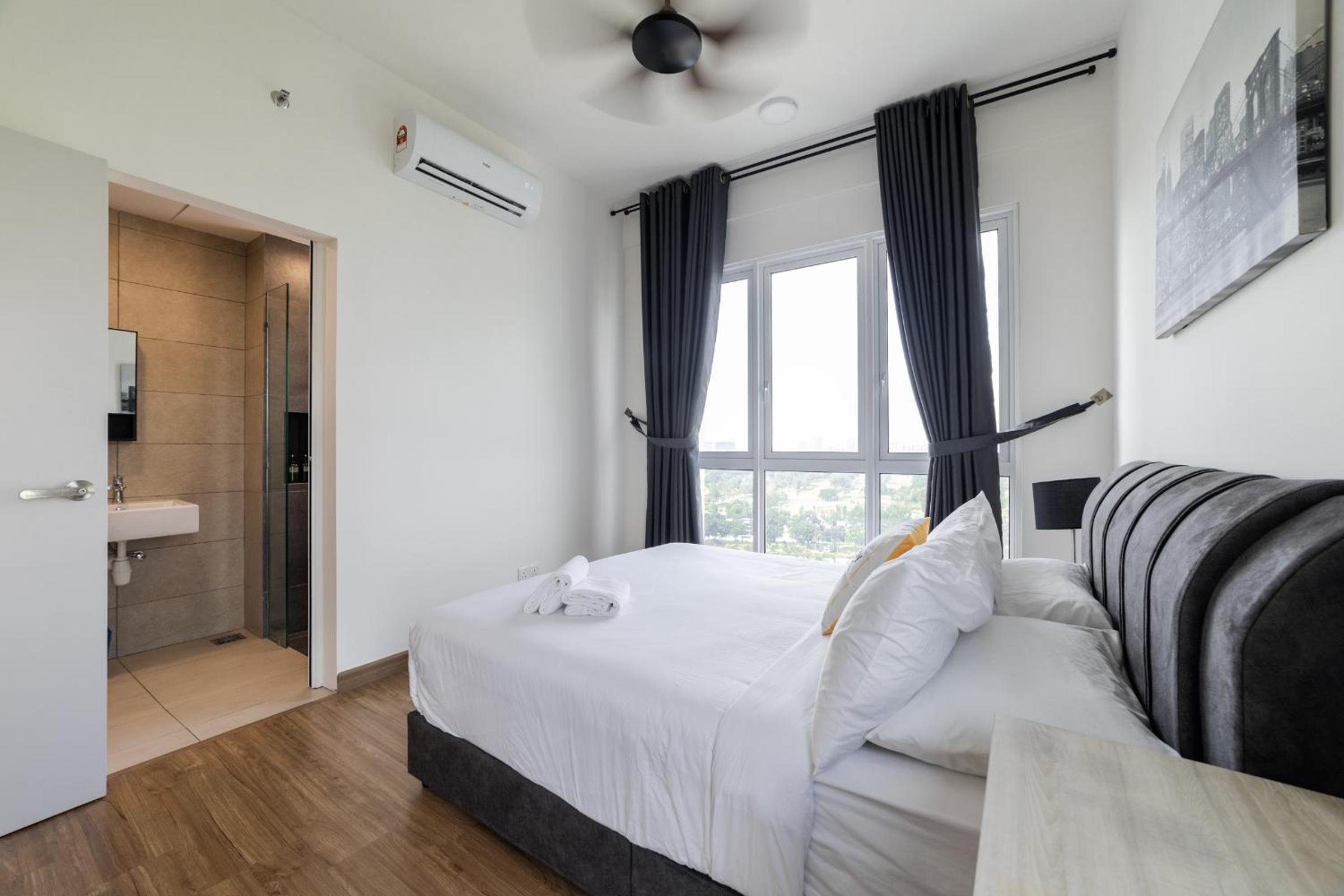 Plaza Kelana Jaya Suites by Sleepy Bear