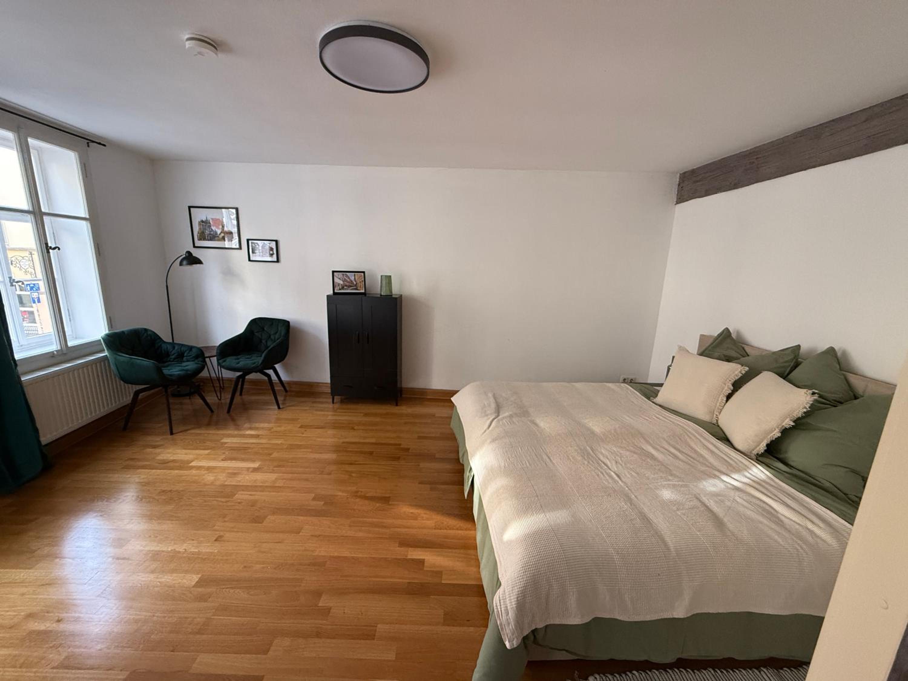 Ferienwohnung Zum Leoparden im Herzen von Erfurt - über 100qm