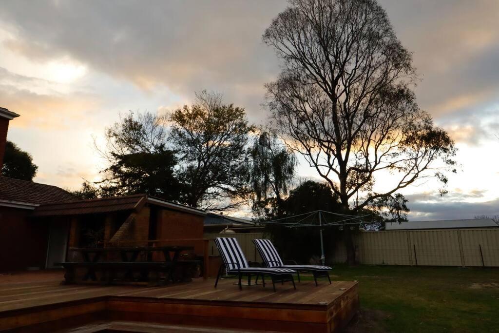 Country 4-Bed Homestead with Games Room & Views